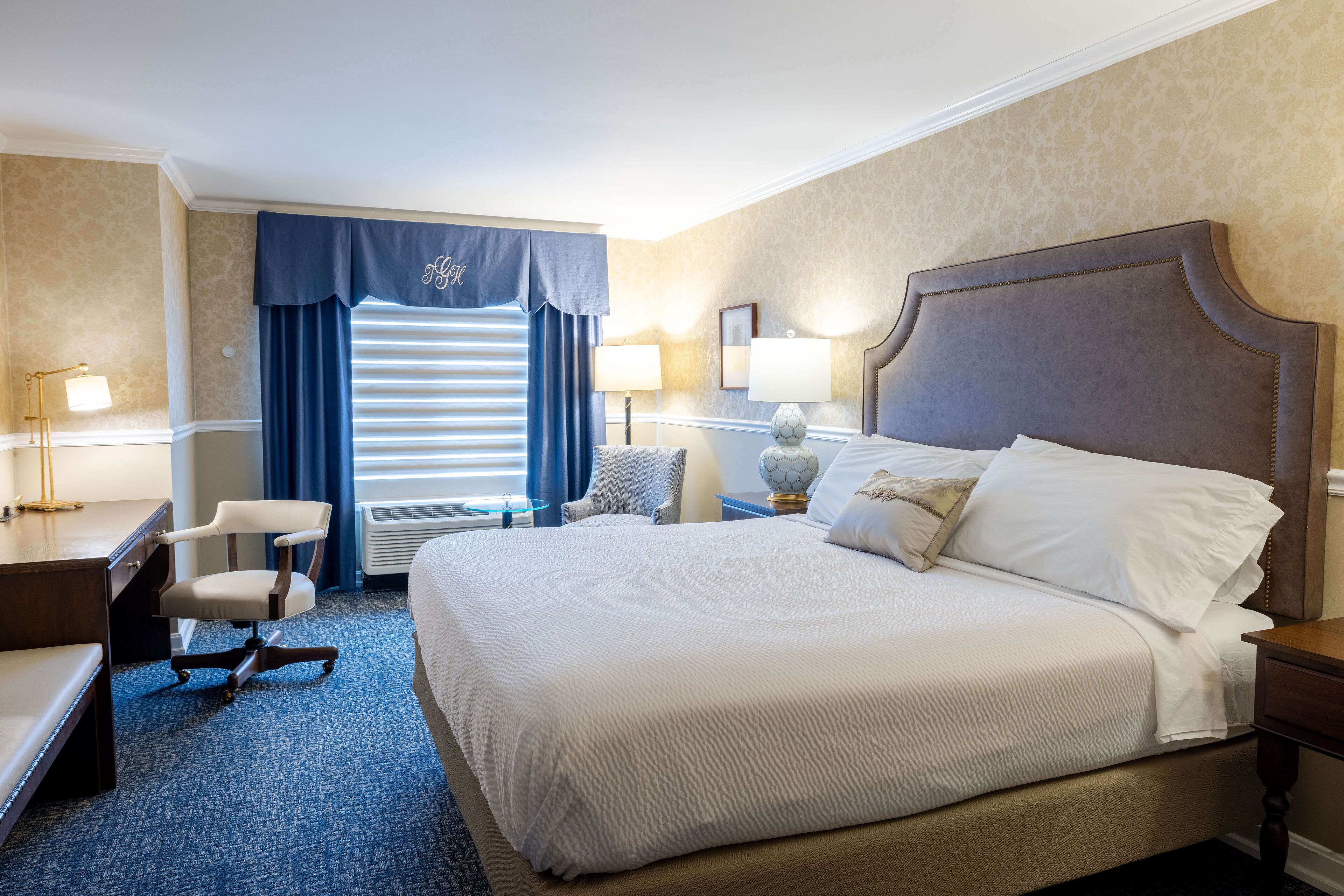 Standard Room, 1 Queen Bed, Non Smoking
