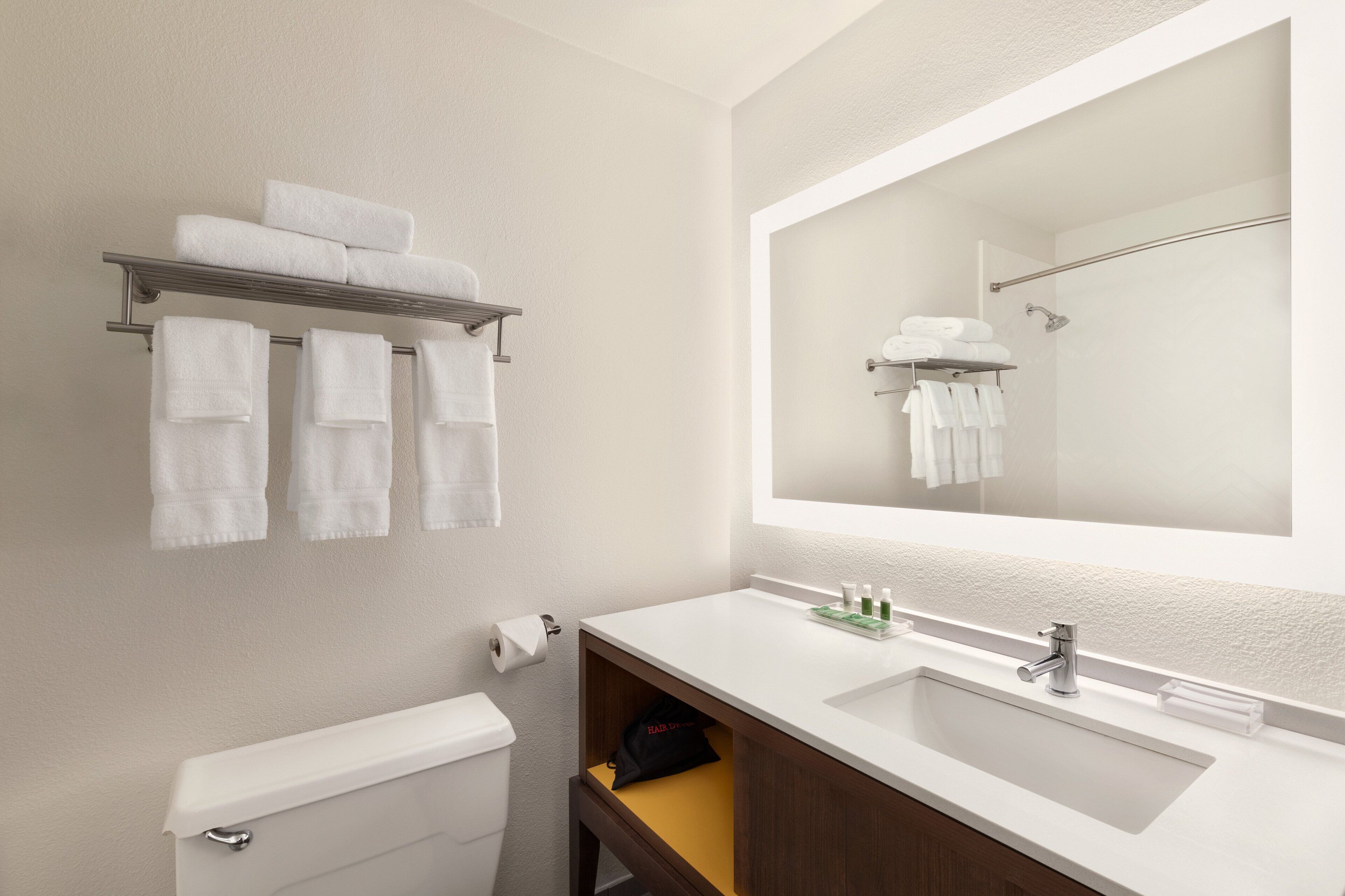 Standard Room, 2 Double Beds, Accessible (Roll-In Shower)