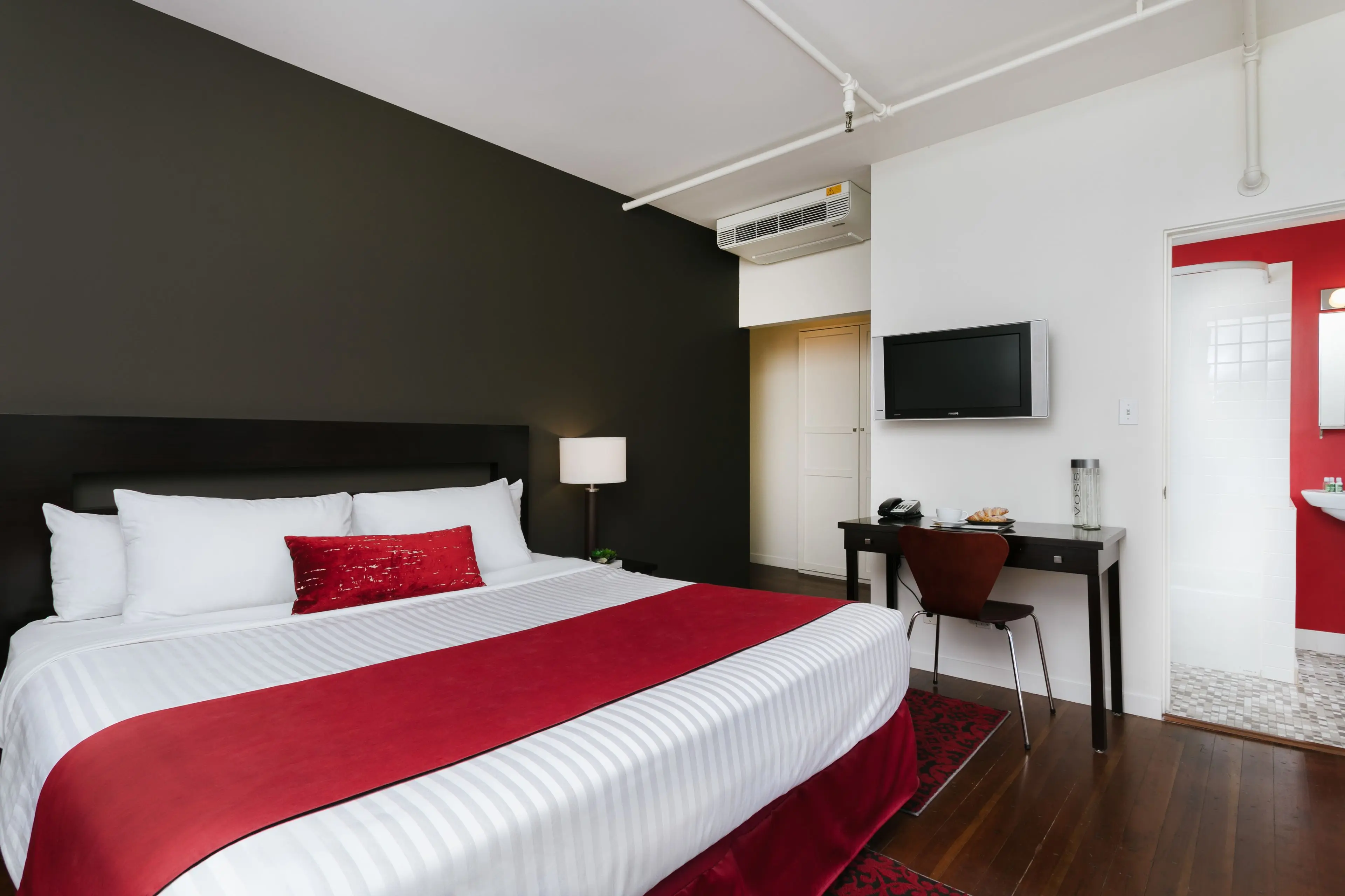 Standard Room, 1 King Bed Standard Room, 1 King Bed