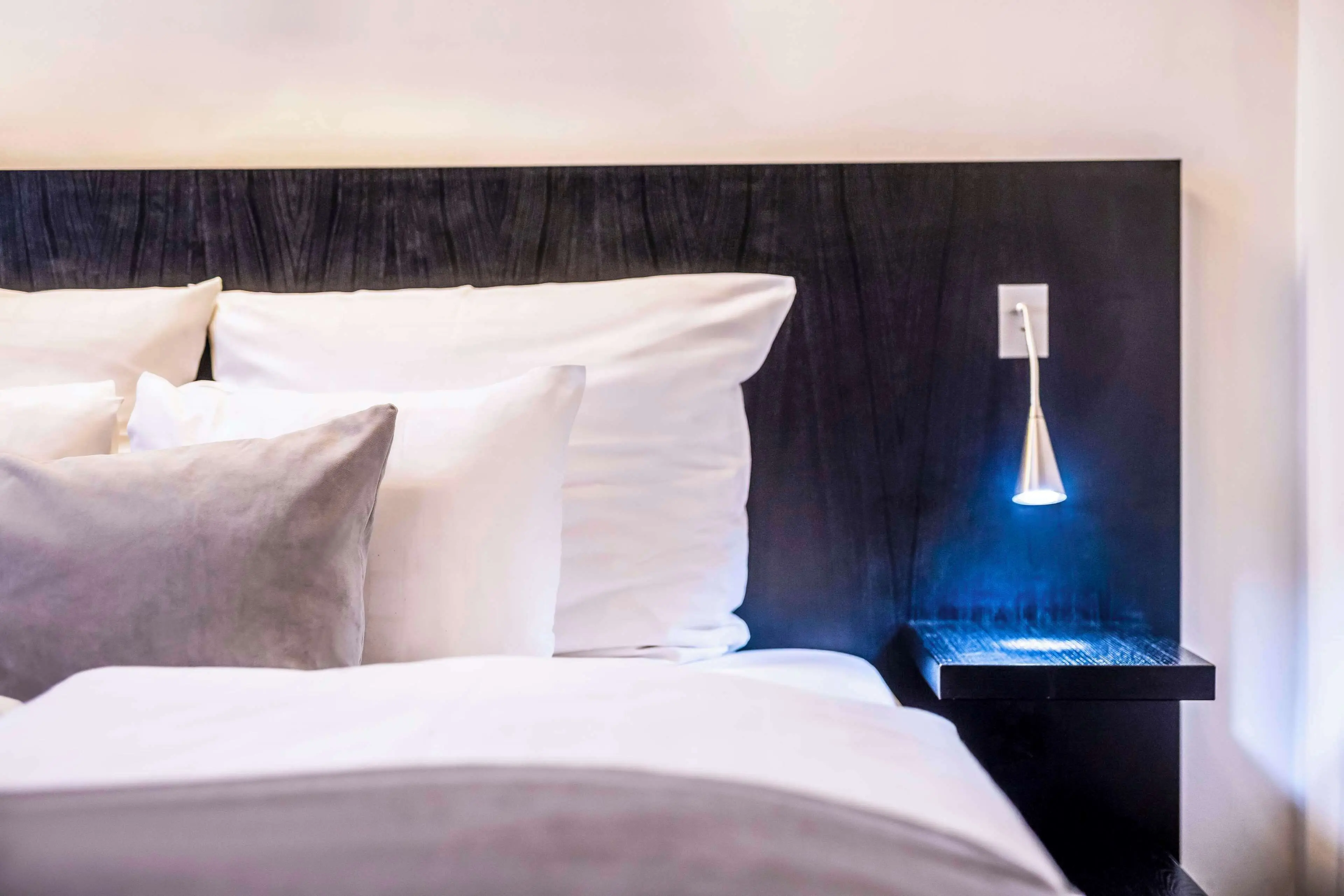 Twin Room Twin Room
