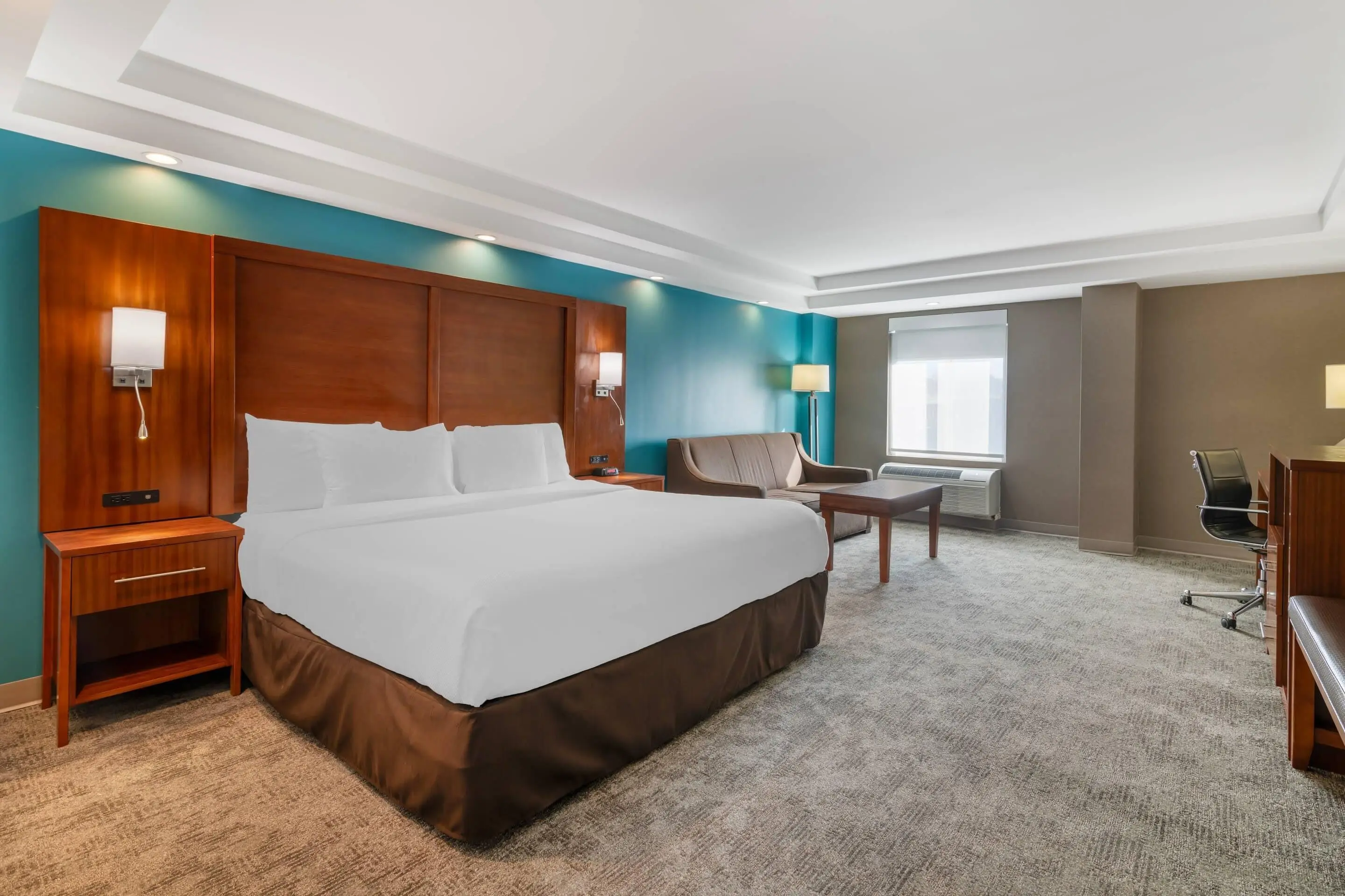 Suite, Multiple Beds, Non Smoking Suite, Multiple Beds, Non Smoking