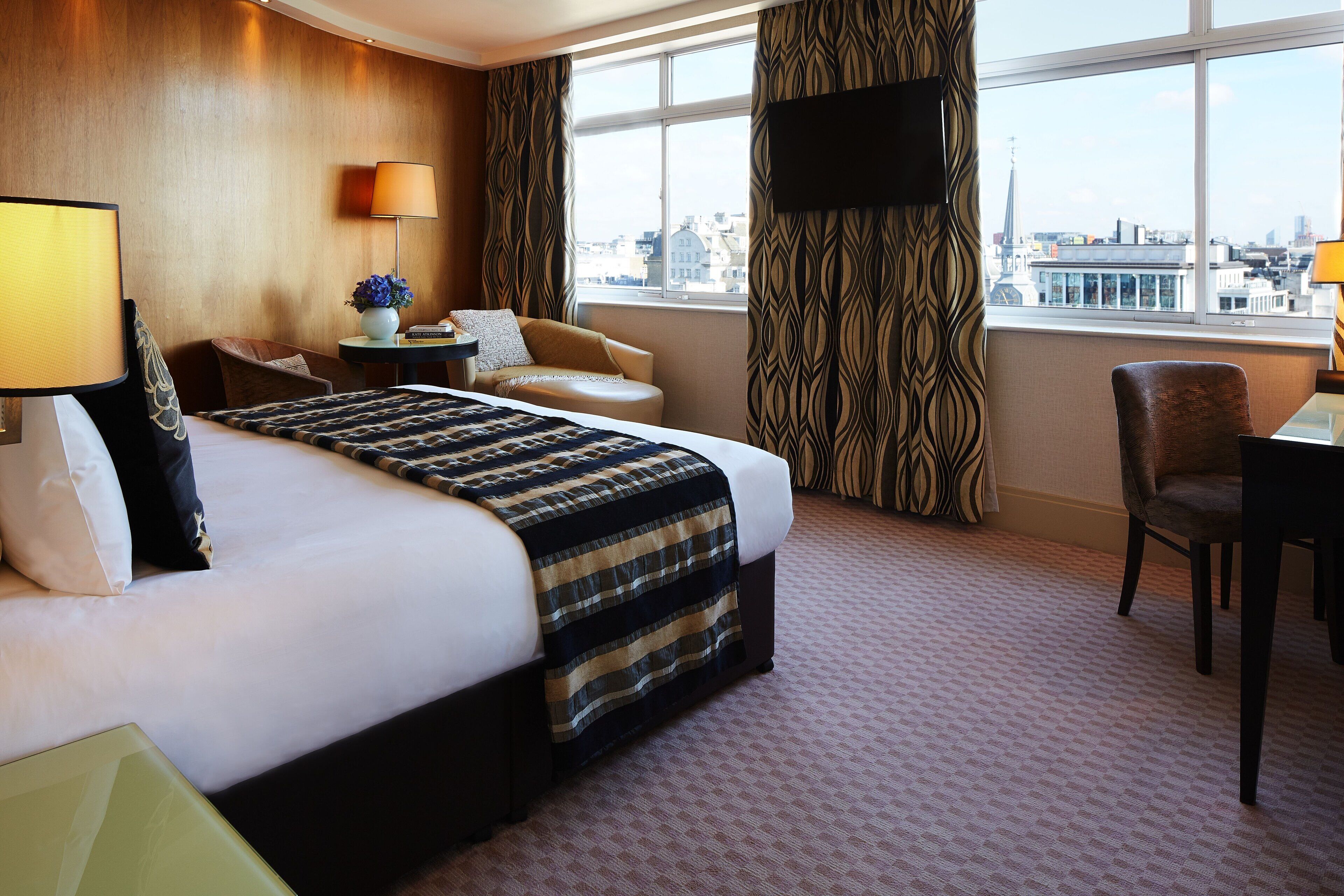 Executive Room, 1 King Bed with Sofa bed (Executive King Room)