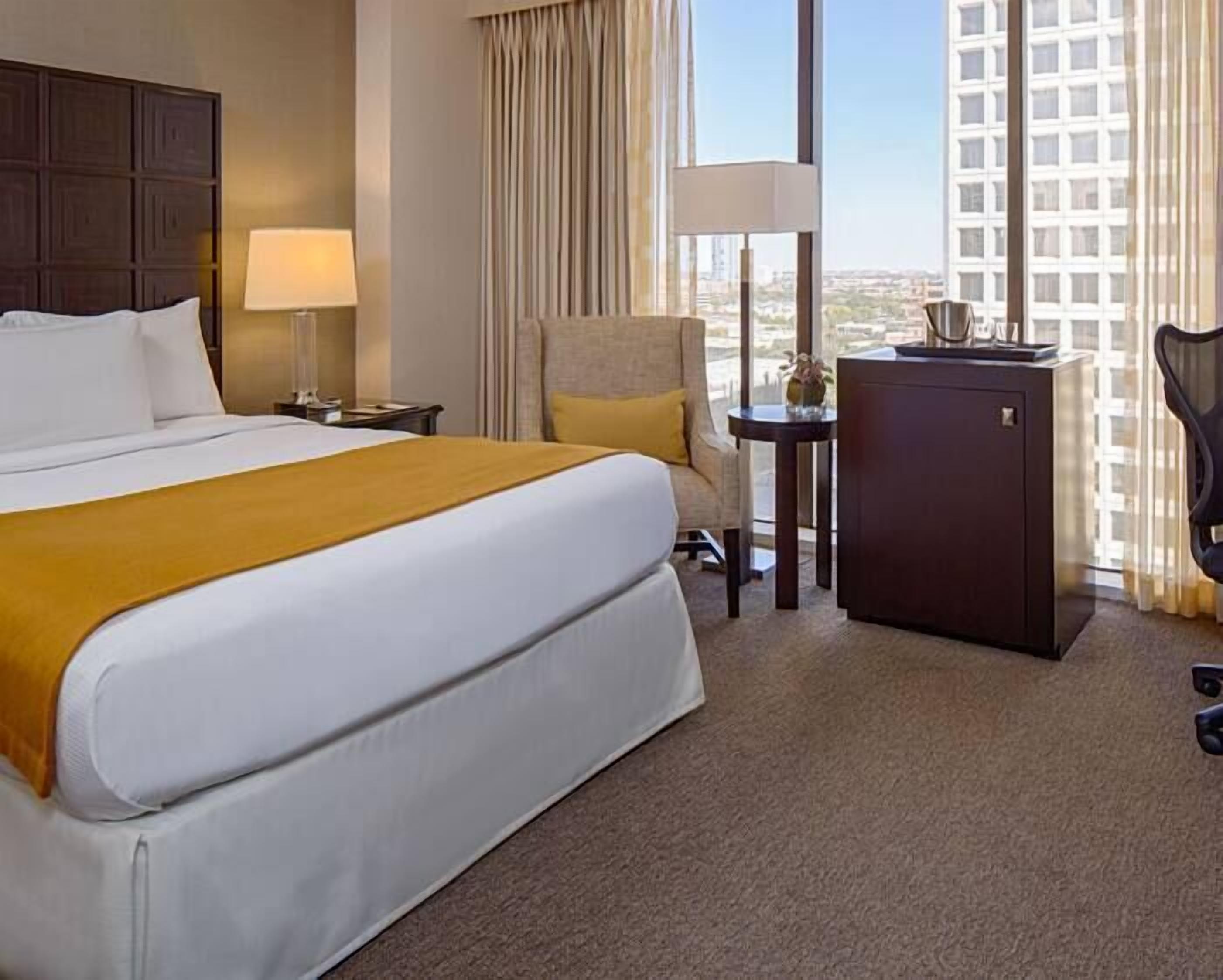 Deluxe Room, 1 Queen Bed