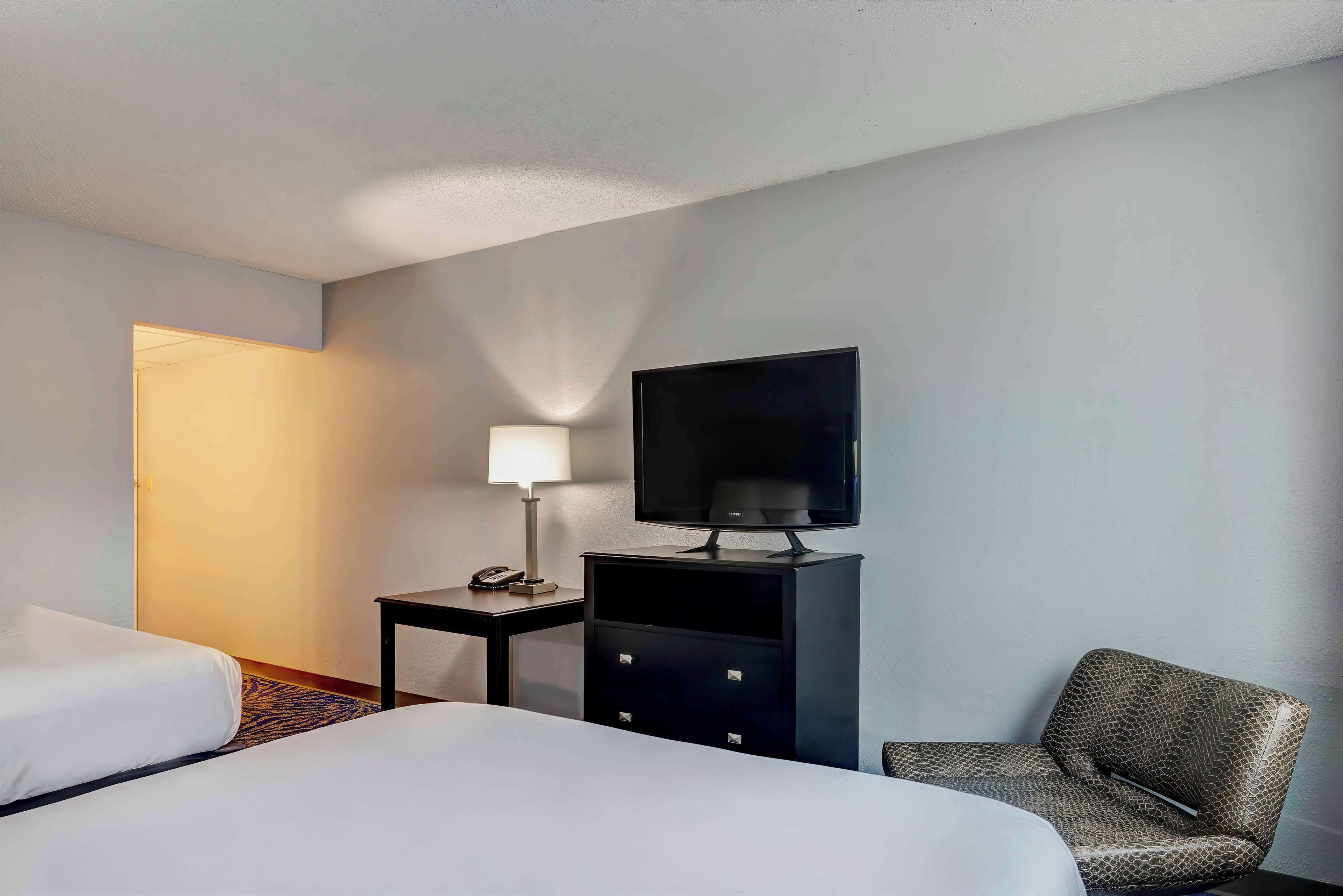 Standard Room, 2 Double Beds, Non Smoking
