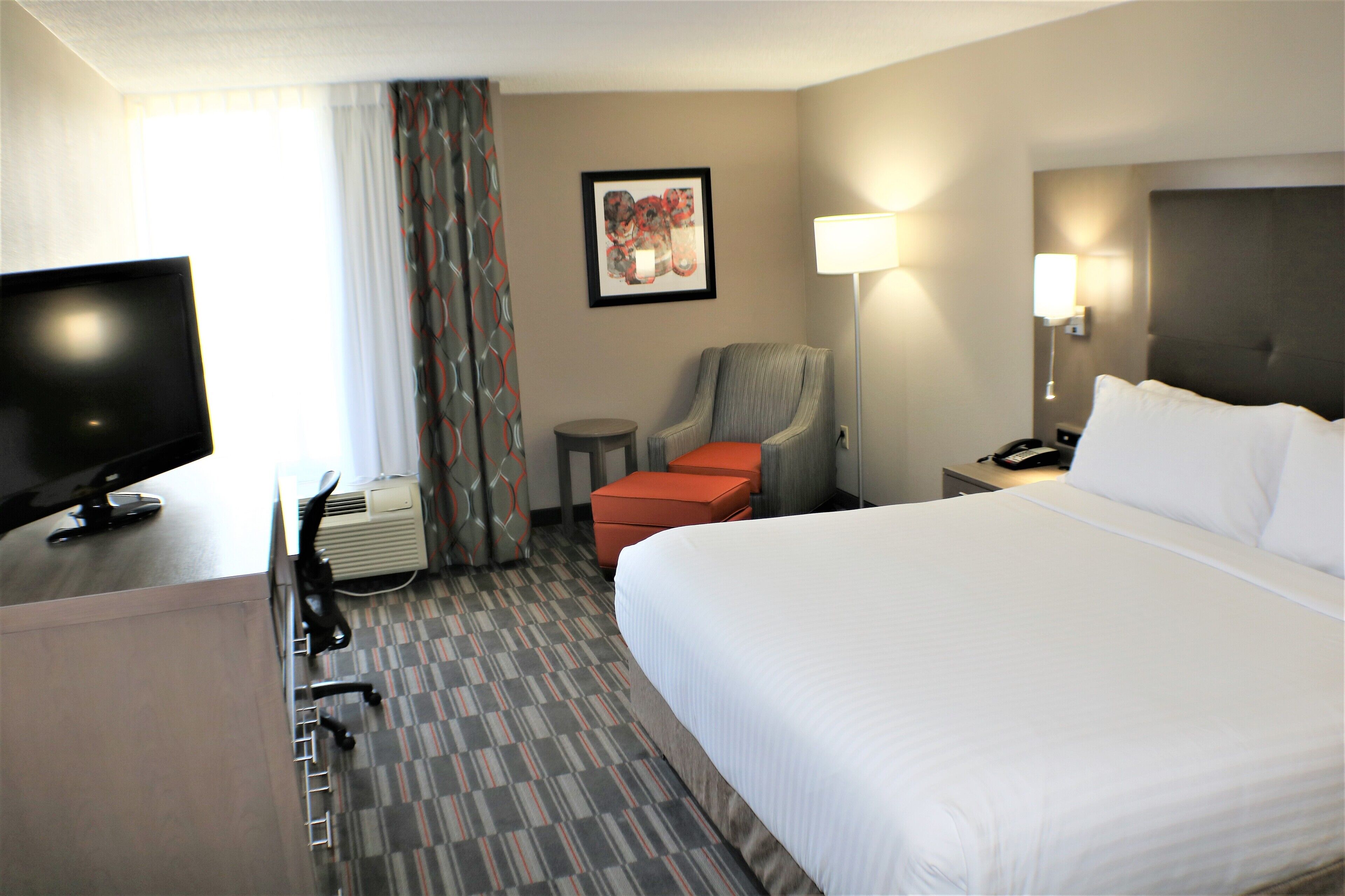 Standard Room, 1 King Bed (LEISURE)