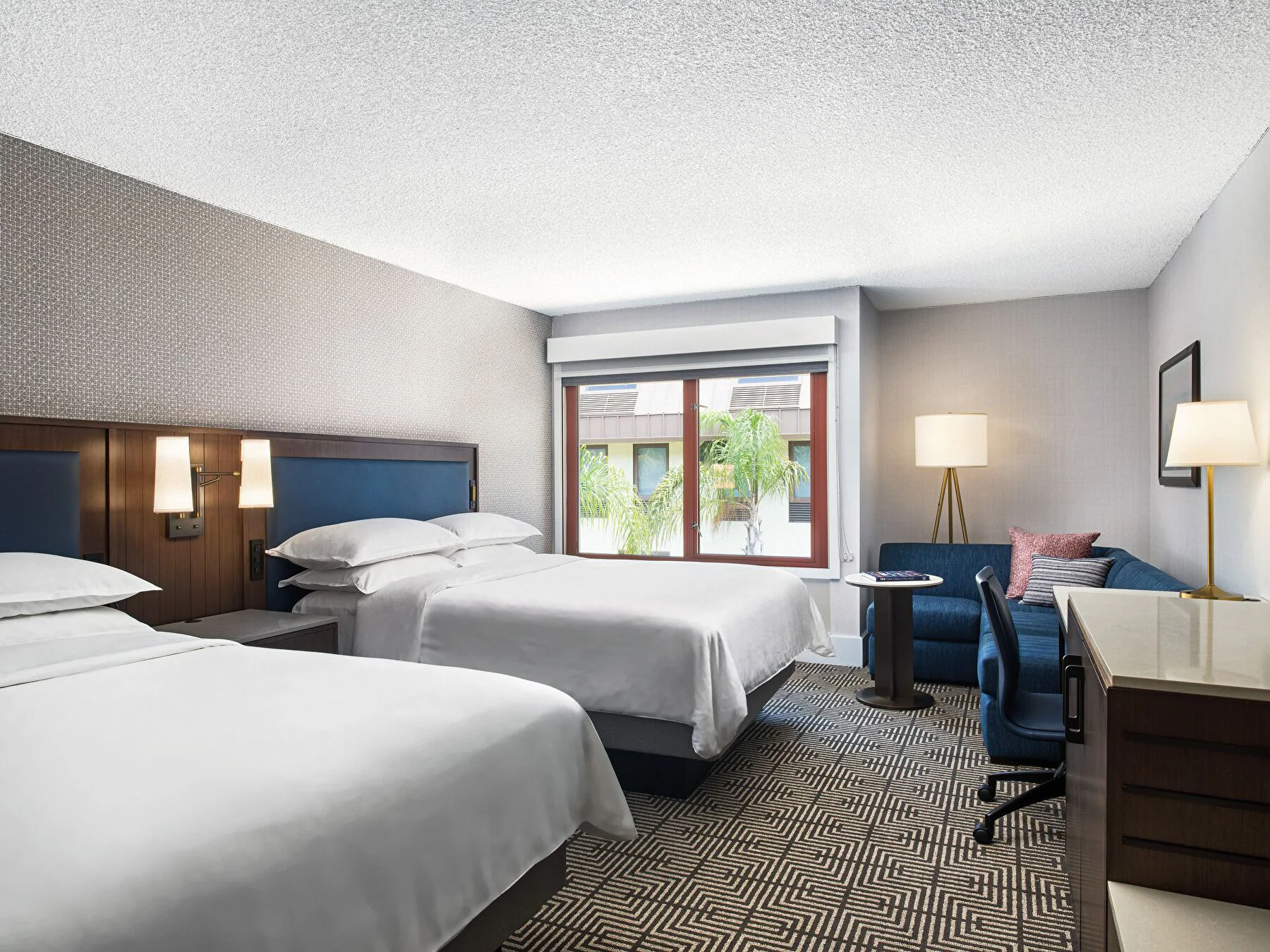 Deluxe Room, 2 Queen Beds (Superior)