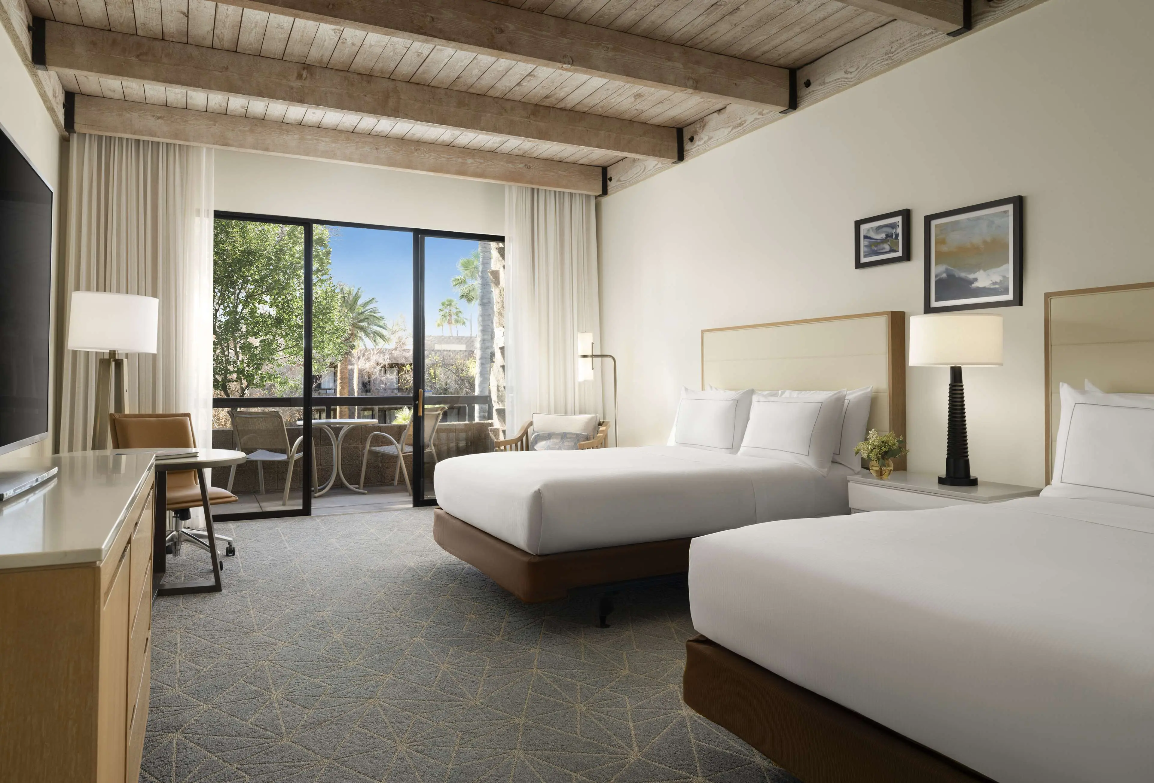 Room, 2 Queen Beds, Balcony, Camelback Mountain Vw Room, 2 Queen Beds, Balcony, Camelback Mountain Vw