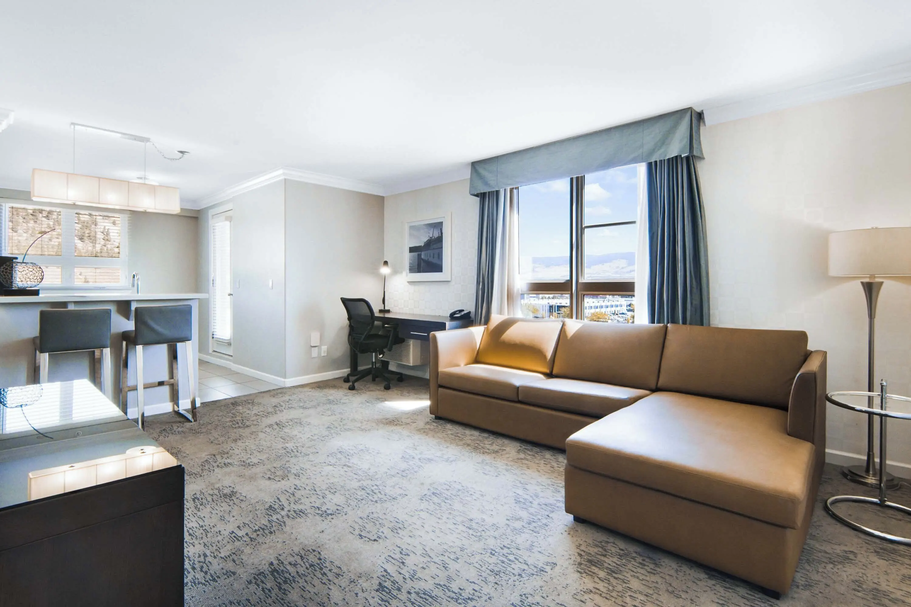 Suite, 1 King Bed with Sofa bed, Kitchenette, Tower (Balcony) Suite, 1 King Bed with Sofa bed, Kitchenette, Tower (Balcony)