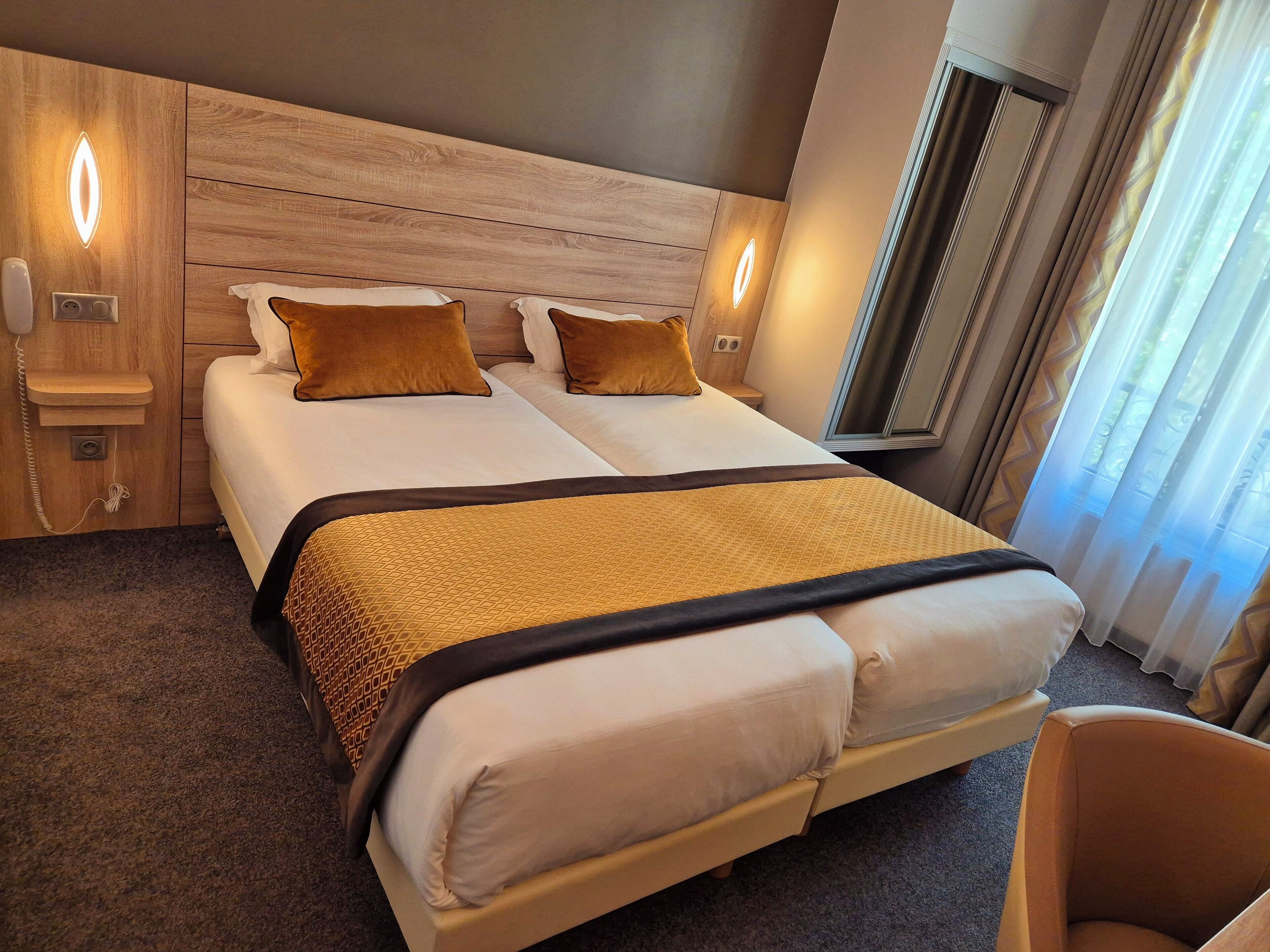 Superior Twin Room