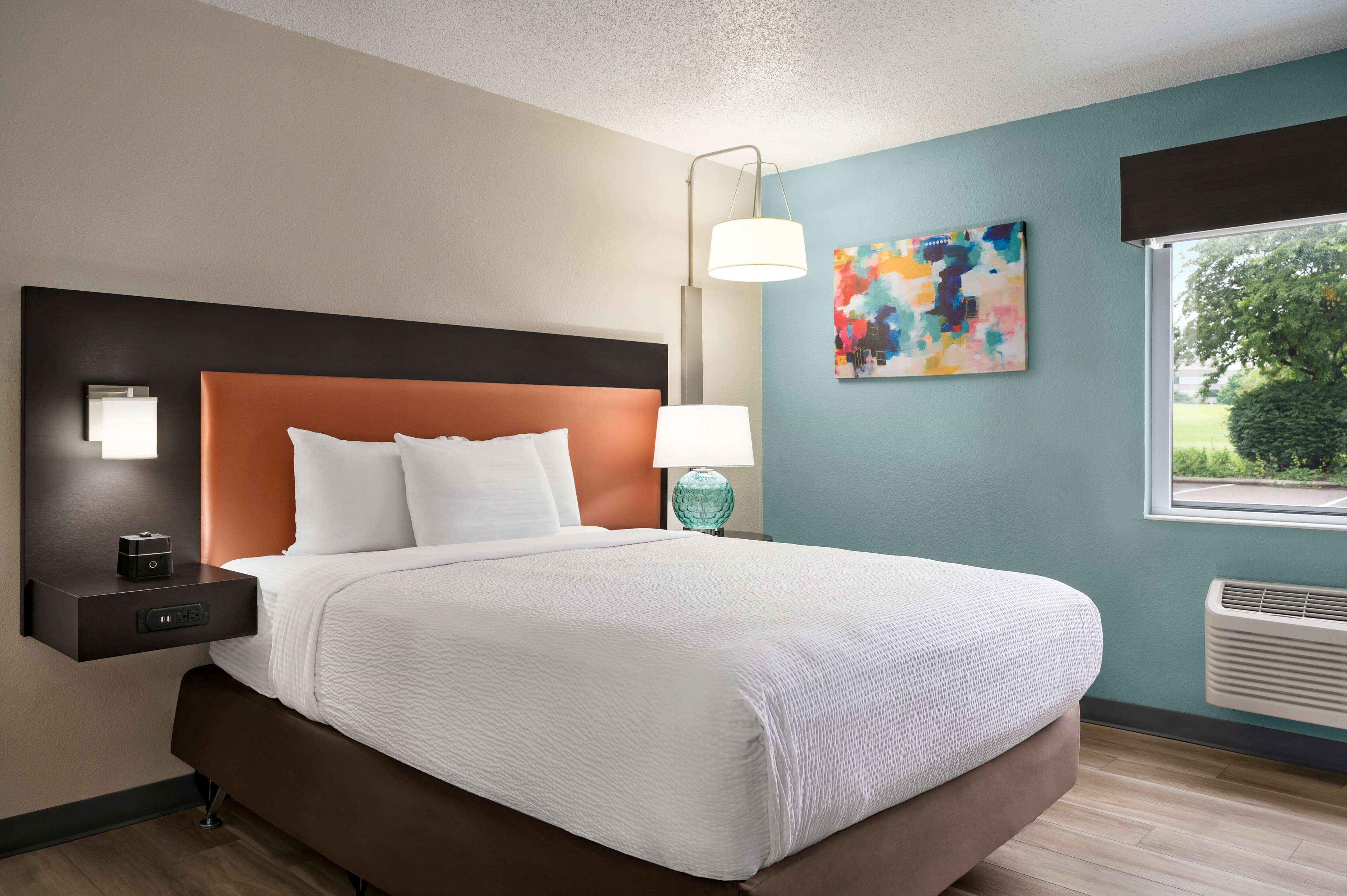 Room, 1 Double Bed, Accessible (Mobility/Hearing Impaired Accessible)