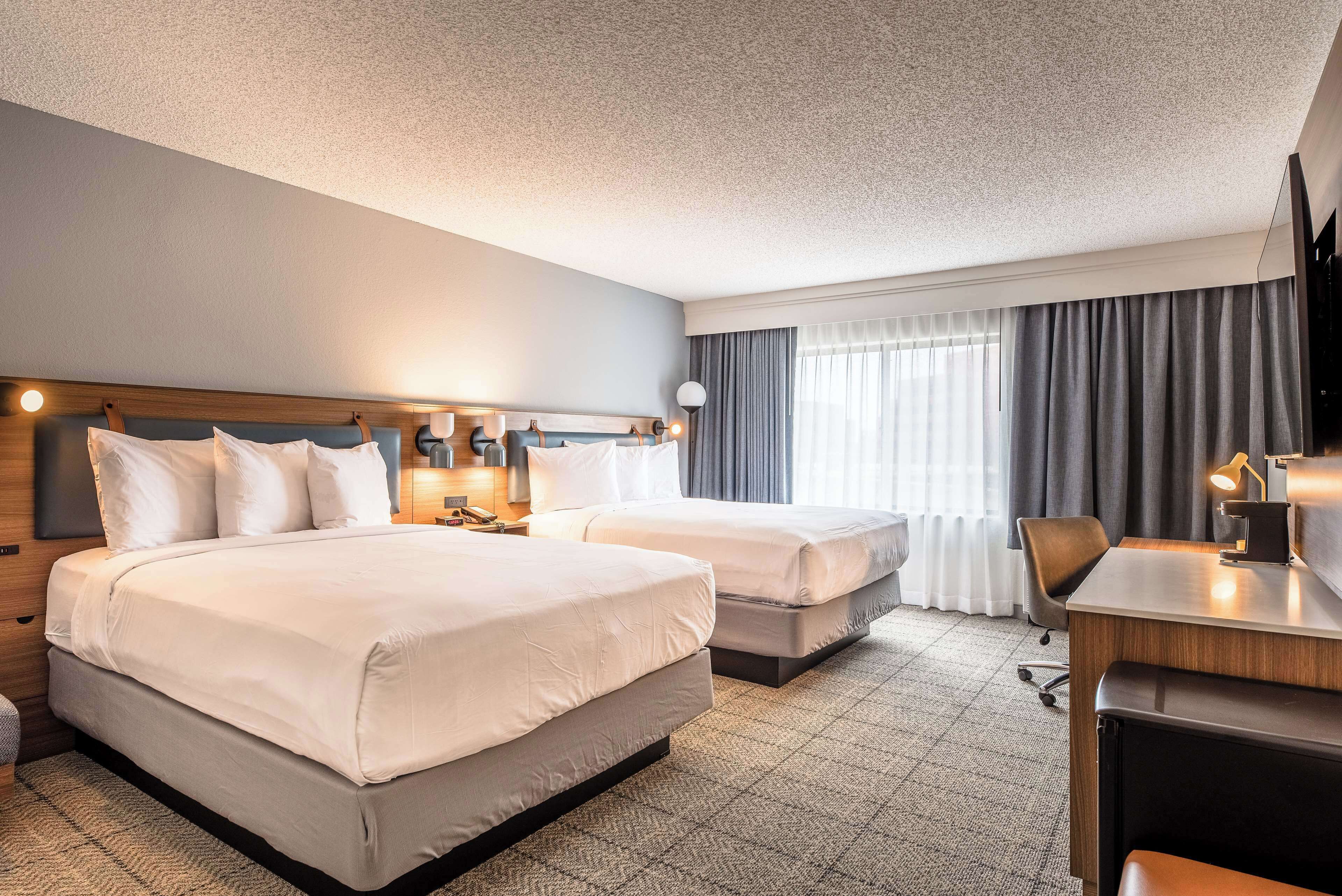 Deluxe Room, 2 Queen Beds