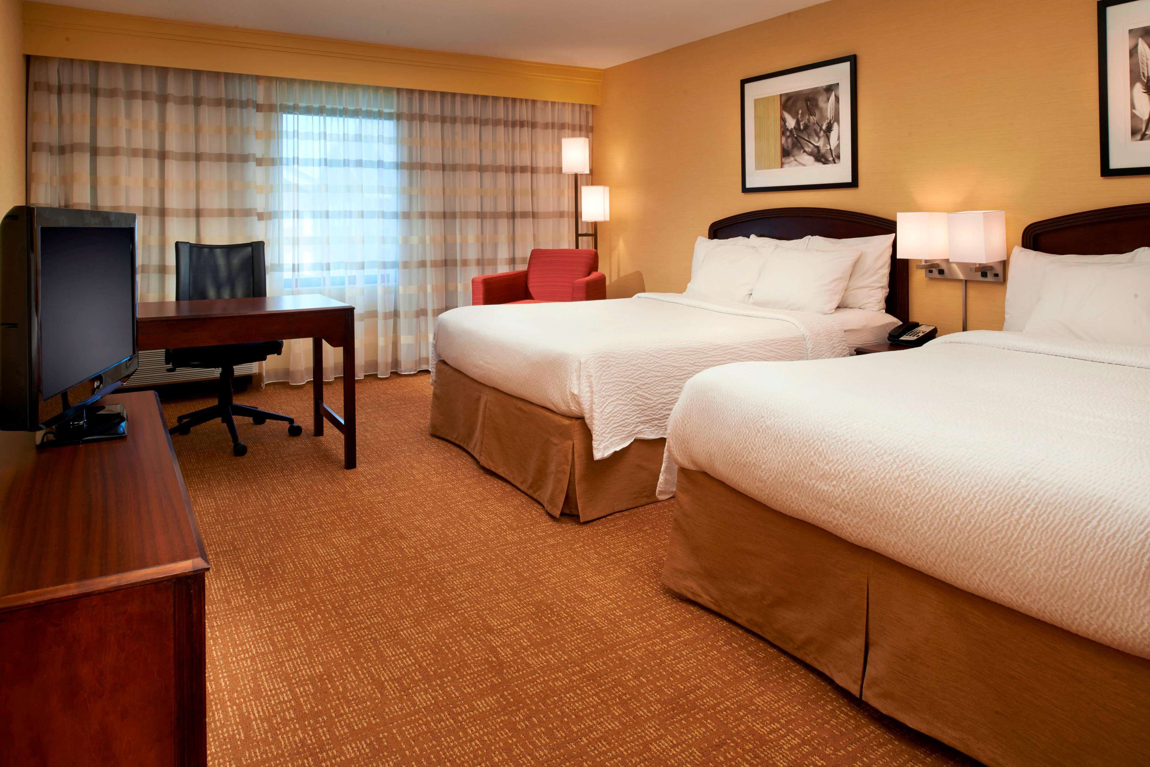 Deluxe Room, 2 Queen Beds