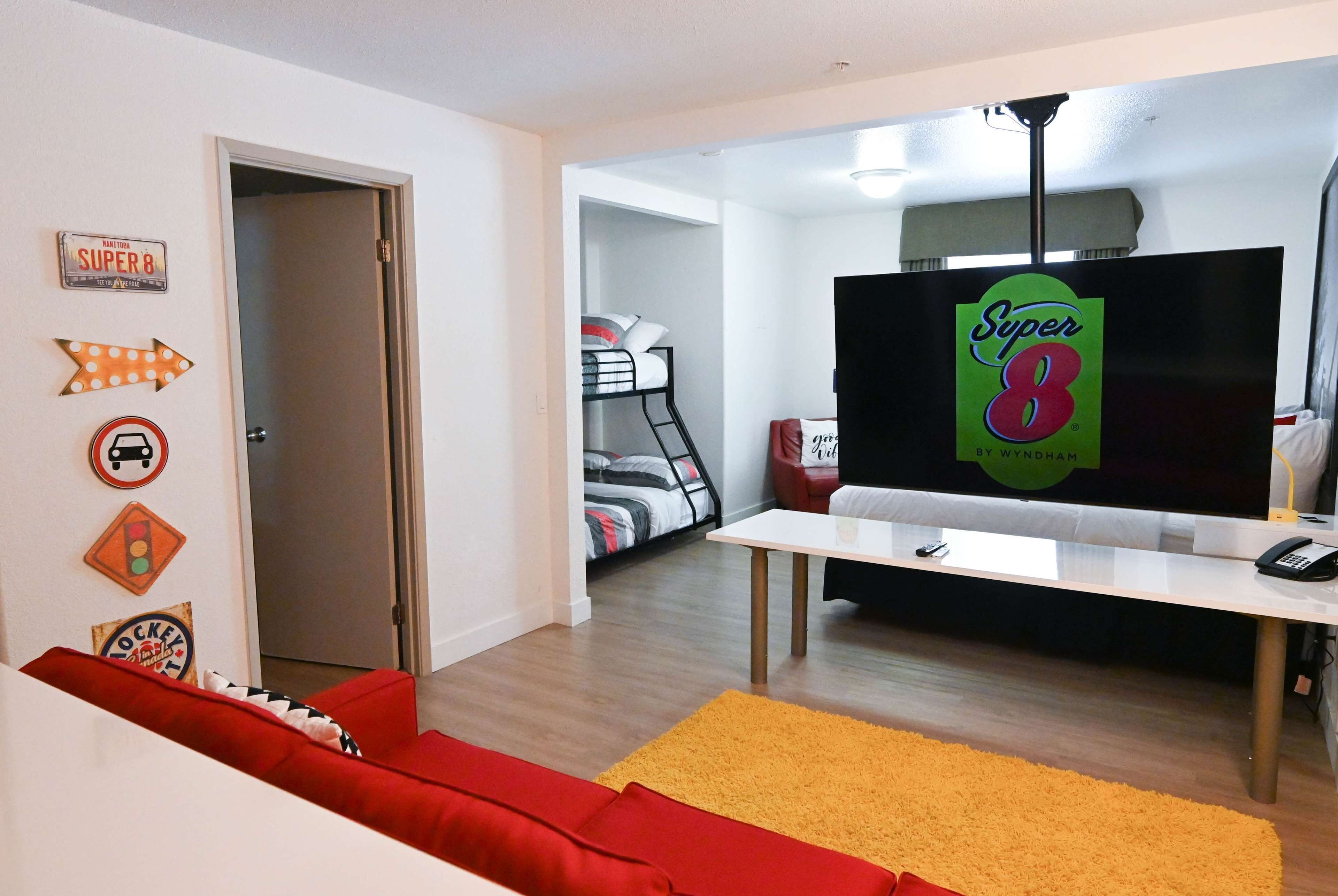 Family Suite, Multiple Beds, Non Smoking (Room 8 Family Concept)