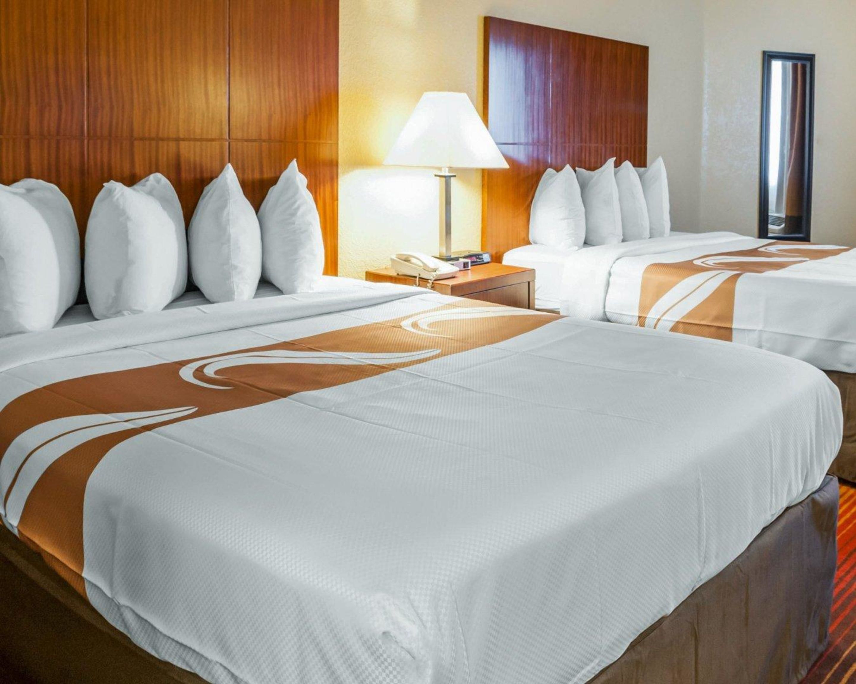 Standard Room, 2 Queen Beds, Non Smoking