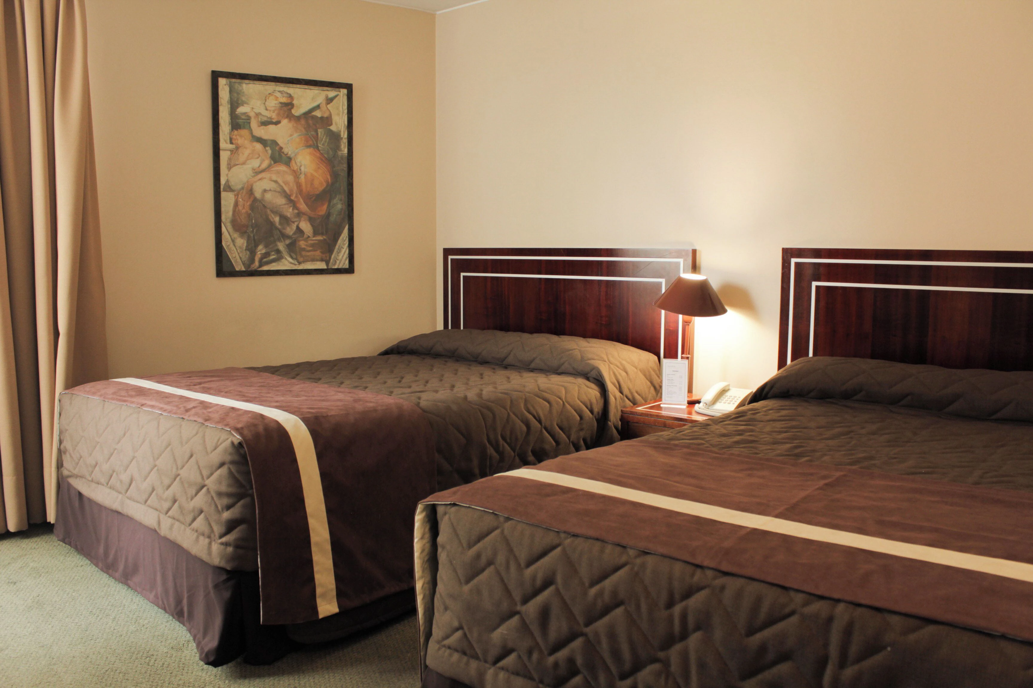 Standard Twin Room