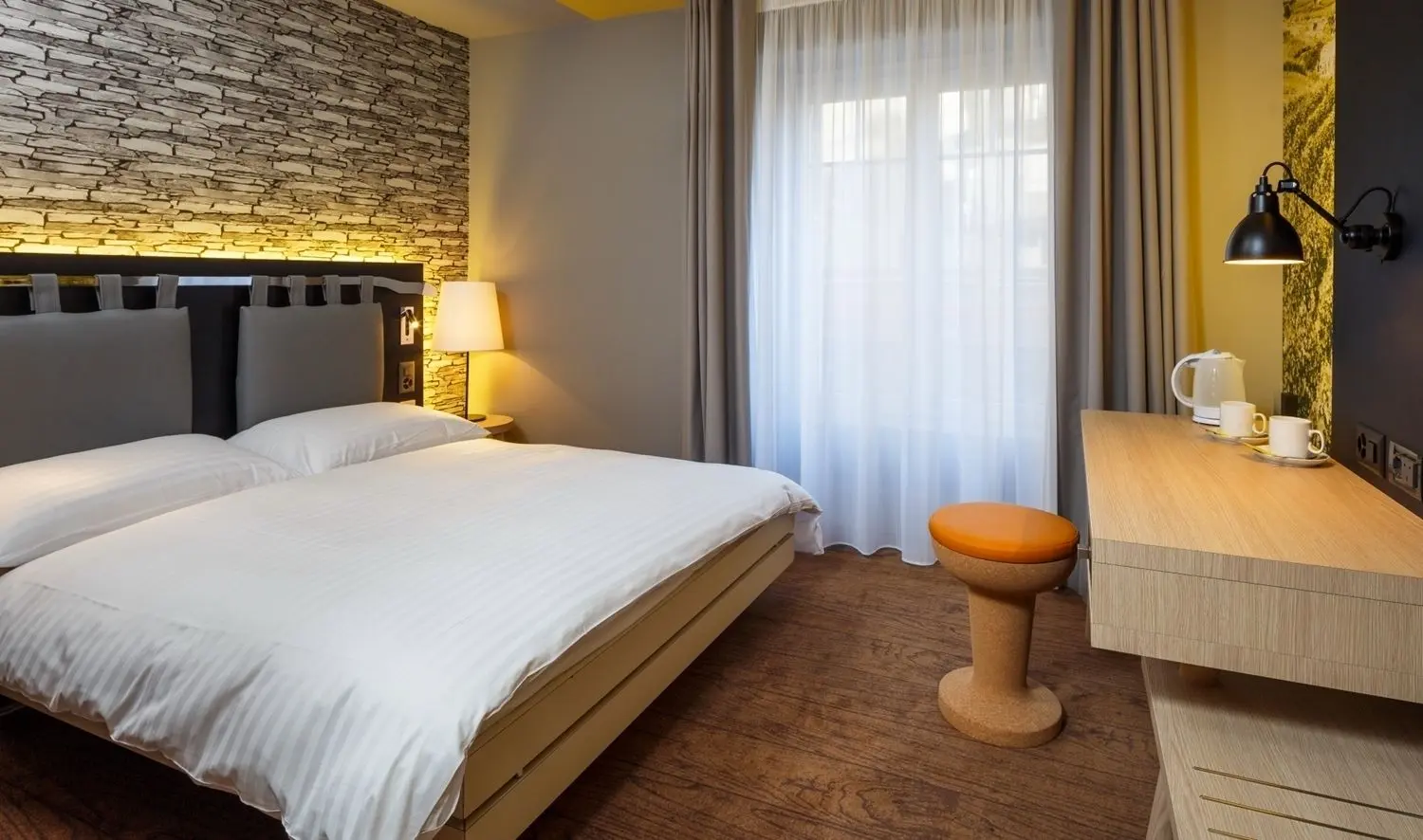Superior Room, 1 Double or 2 Twin Beds Superior Room, 1 Double or 2 Twin Beds