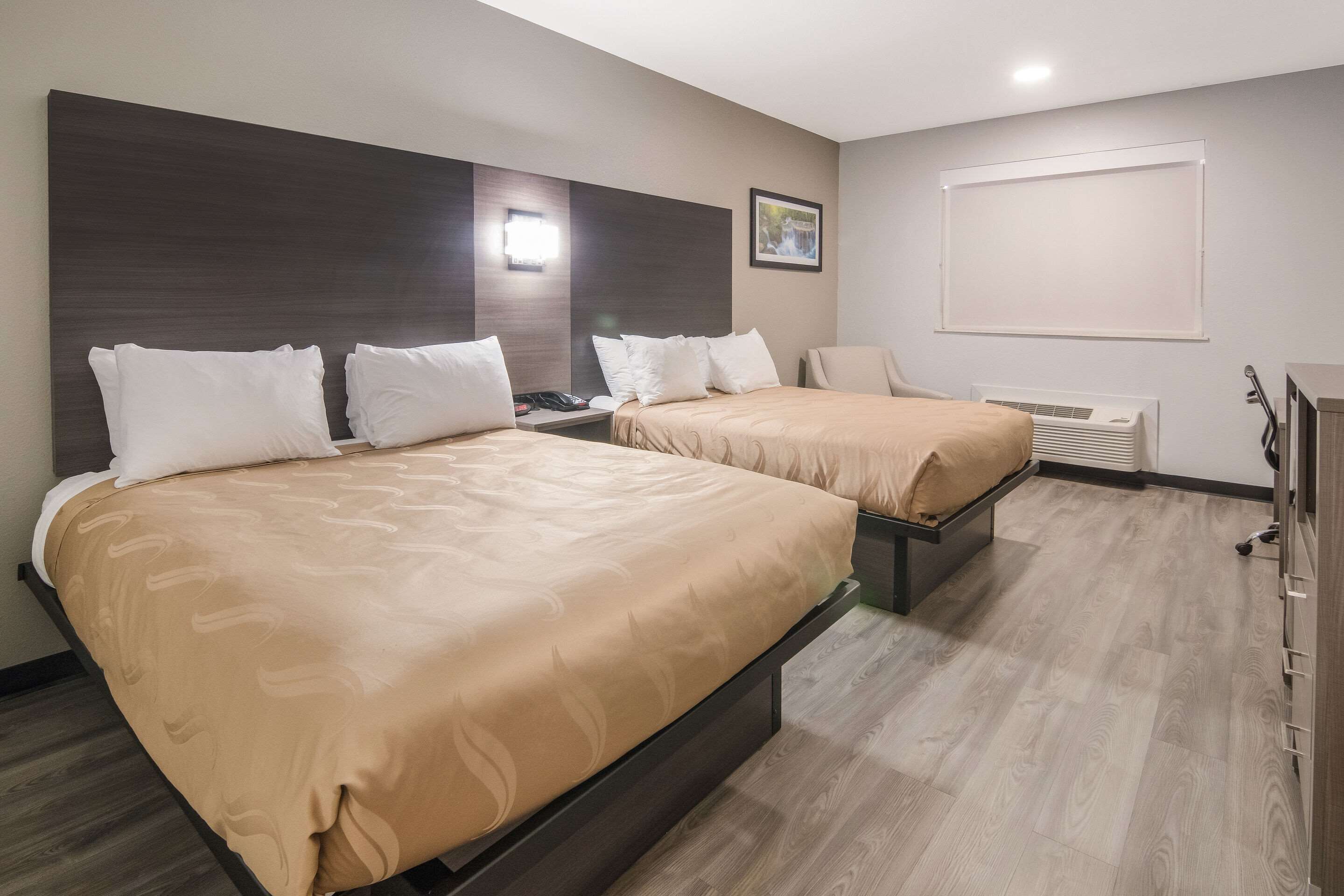 Standard Room, 2 Queen Beds, Smoking