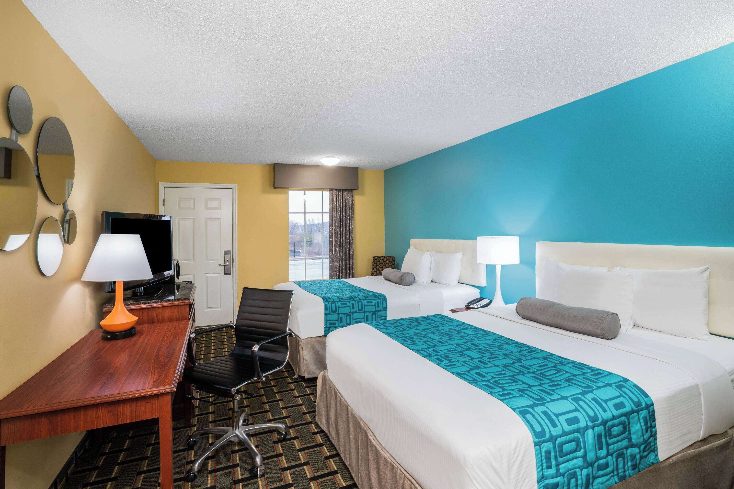 Standard Room, 2 Double Beds, Non Smoking