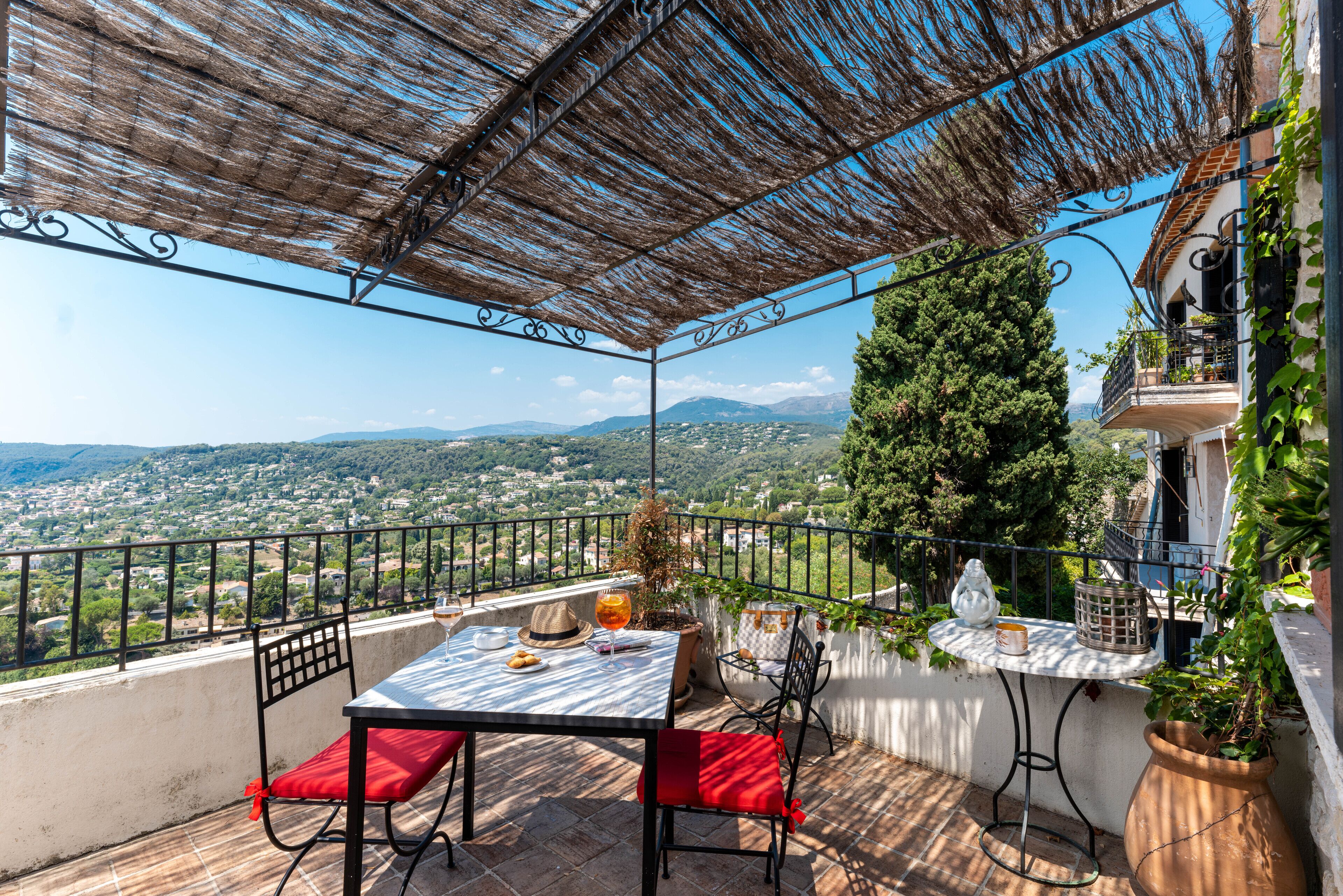 Panoramic Suite, Valley View