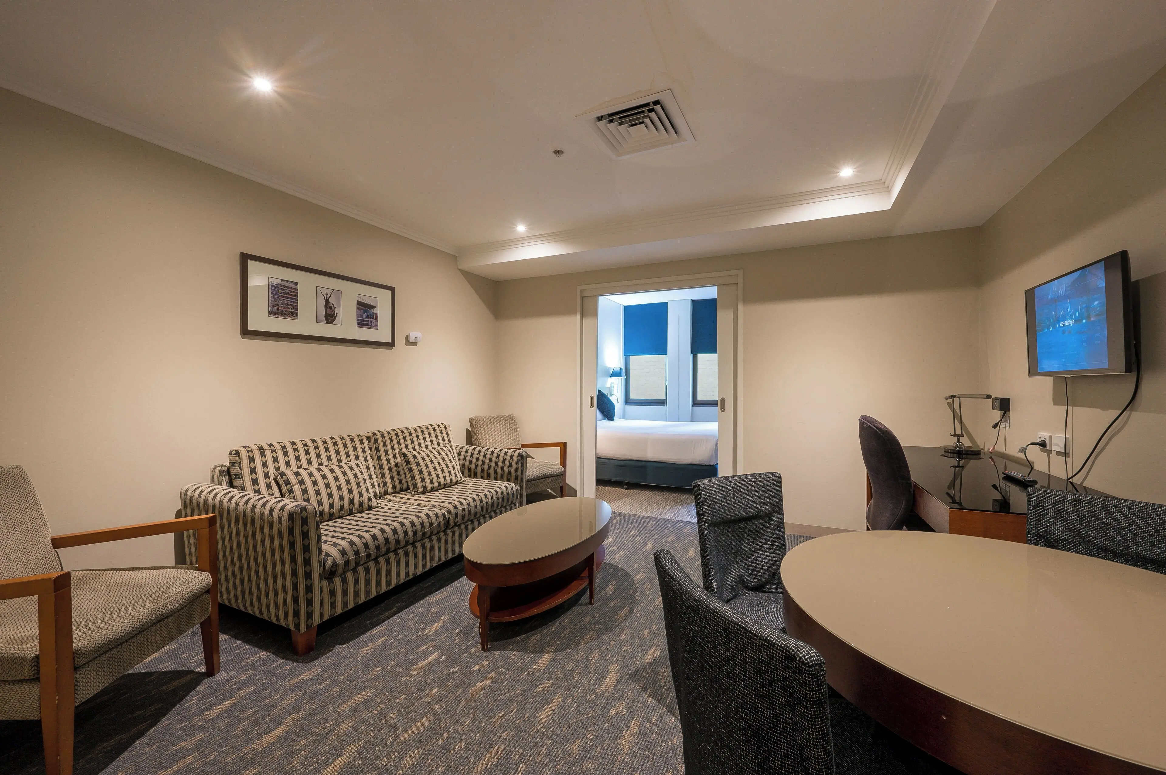 One Bedroom Apartment (Eco Stay & Save - No Housekeeping) One Bedroom Apartment (Eco Stay & Save - No Housekeeping)