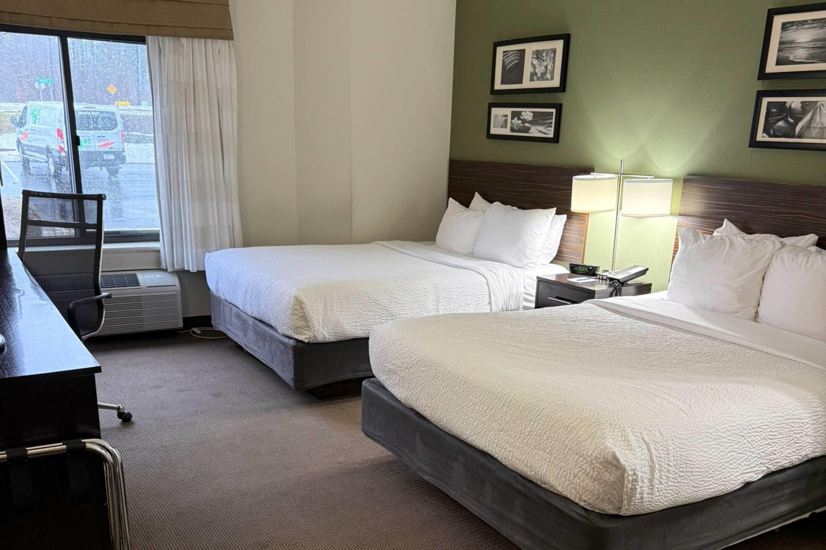 Standard Room, 2 Queen Beds, Non Smoking