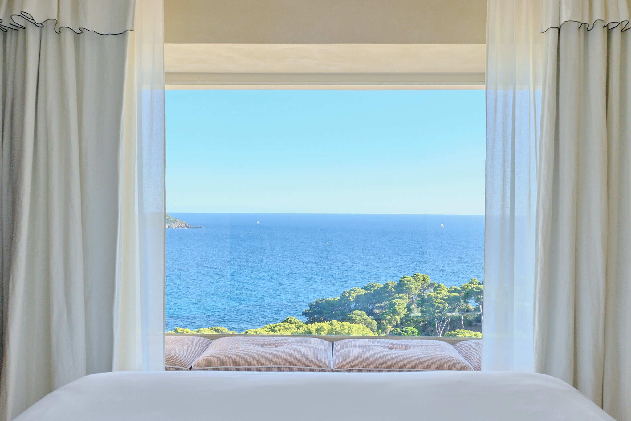 Sea View Suite