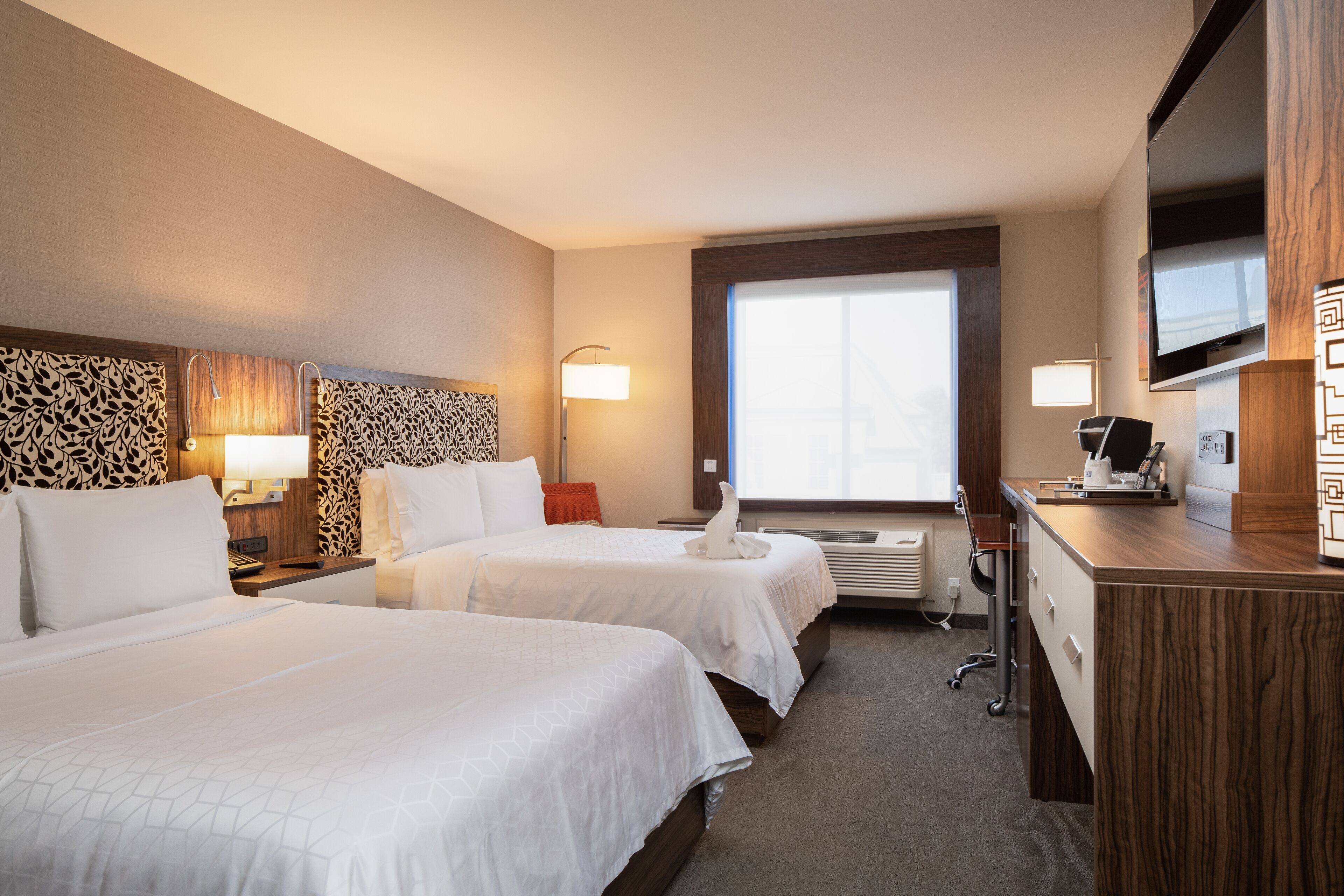 Standard Room, 2 Queen Beds