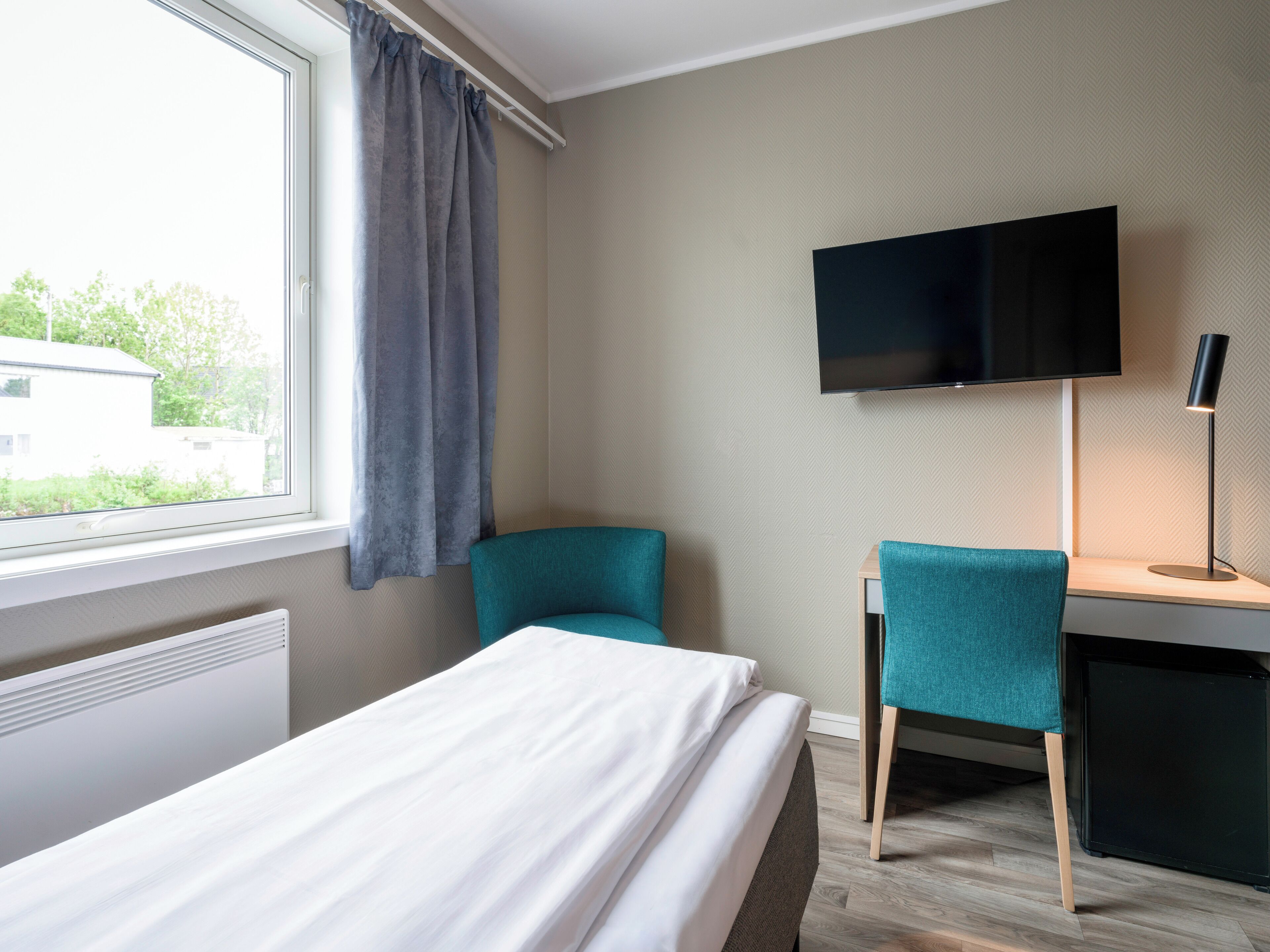 Single Room (Compact)