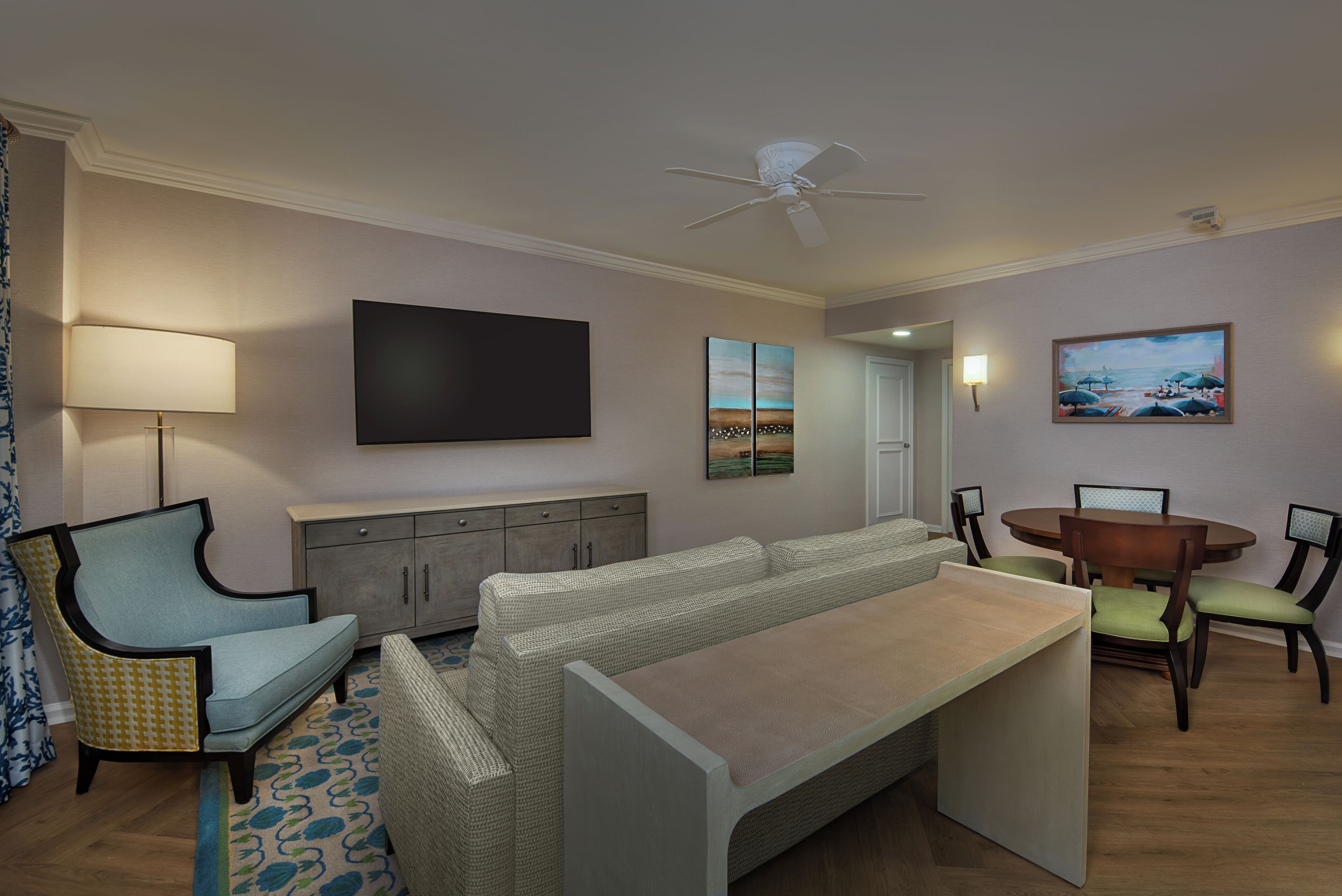 2 Bedroom Suite. Hearing accessible - visual alarms and notifications. 1 king bed, 2 queen beds, 1 d