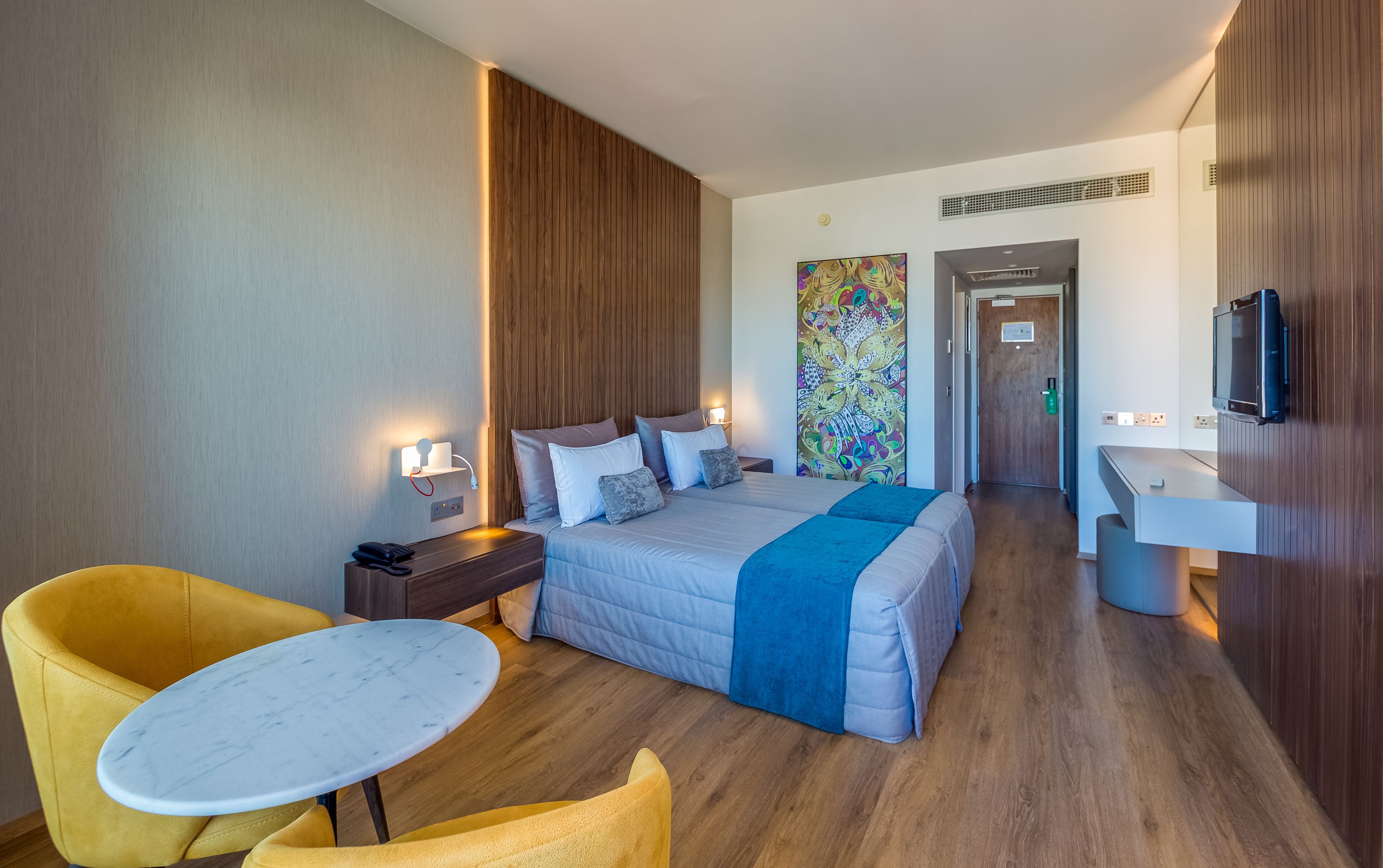 Standard Room, 2 Twin Beds, City View