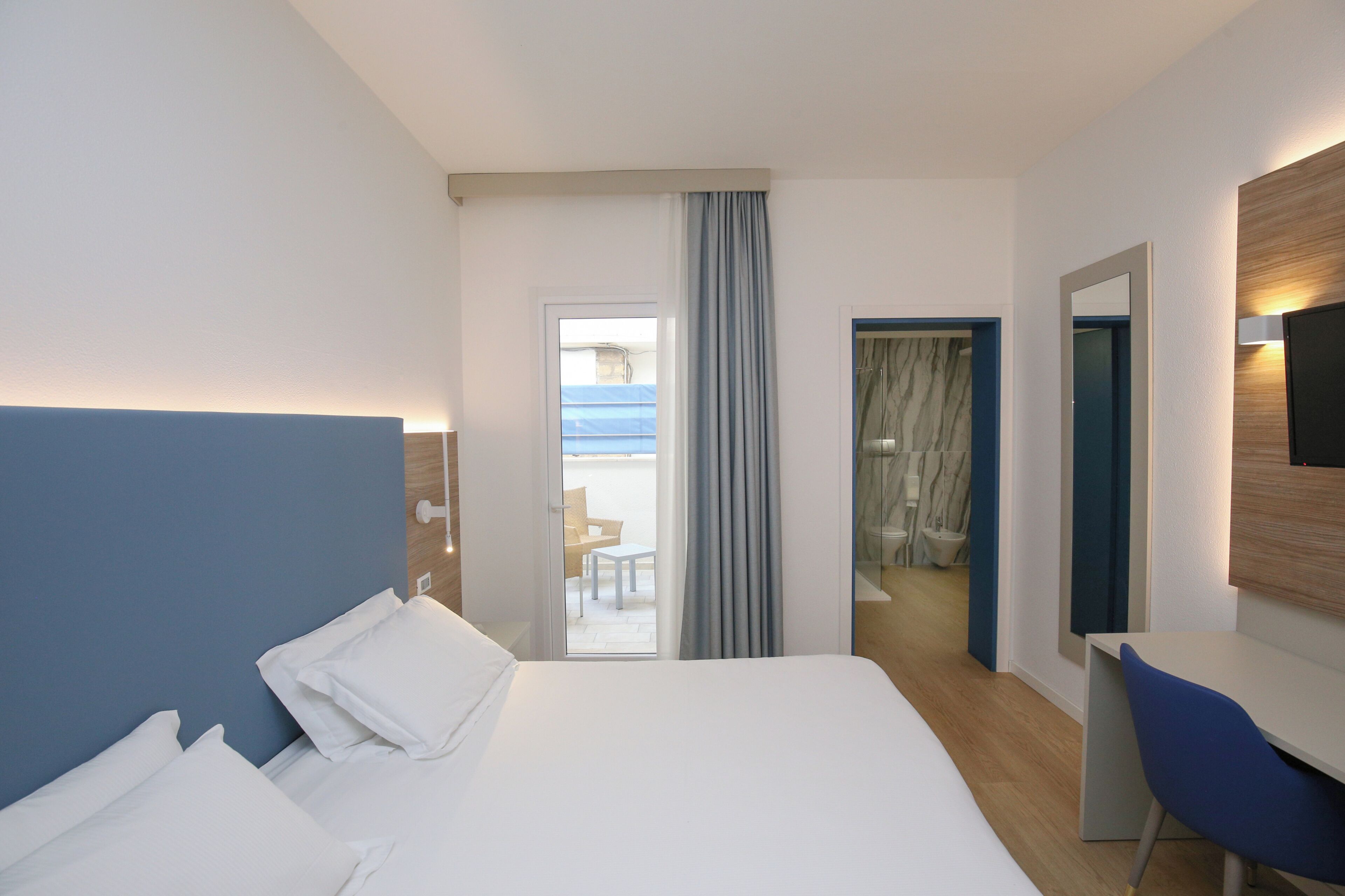 Classic Double or Twin Room (SPA access)