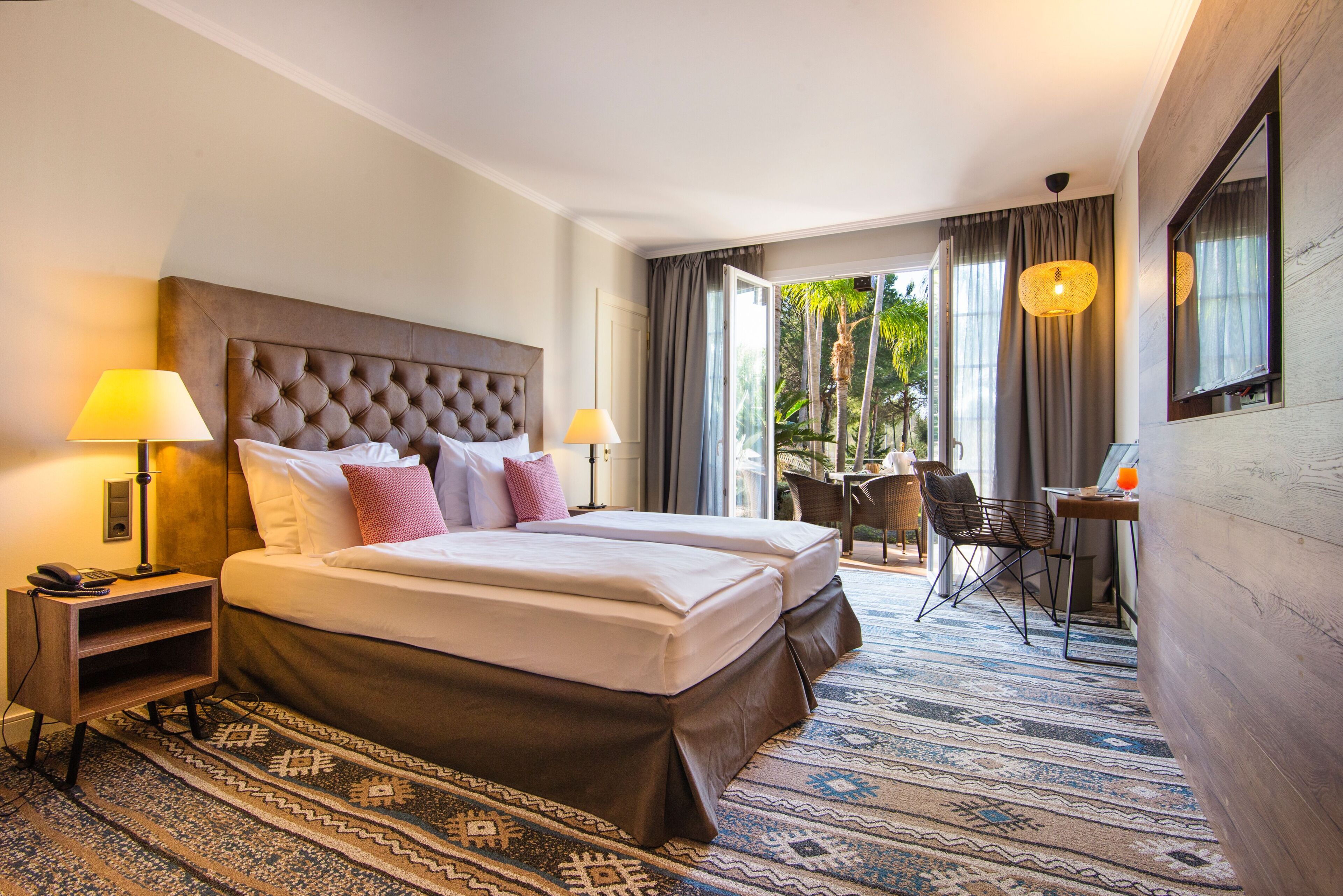 Room, 1 King Bed with Sofa bed, Pool View