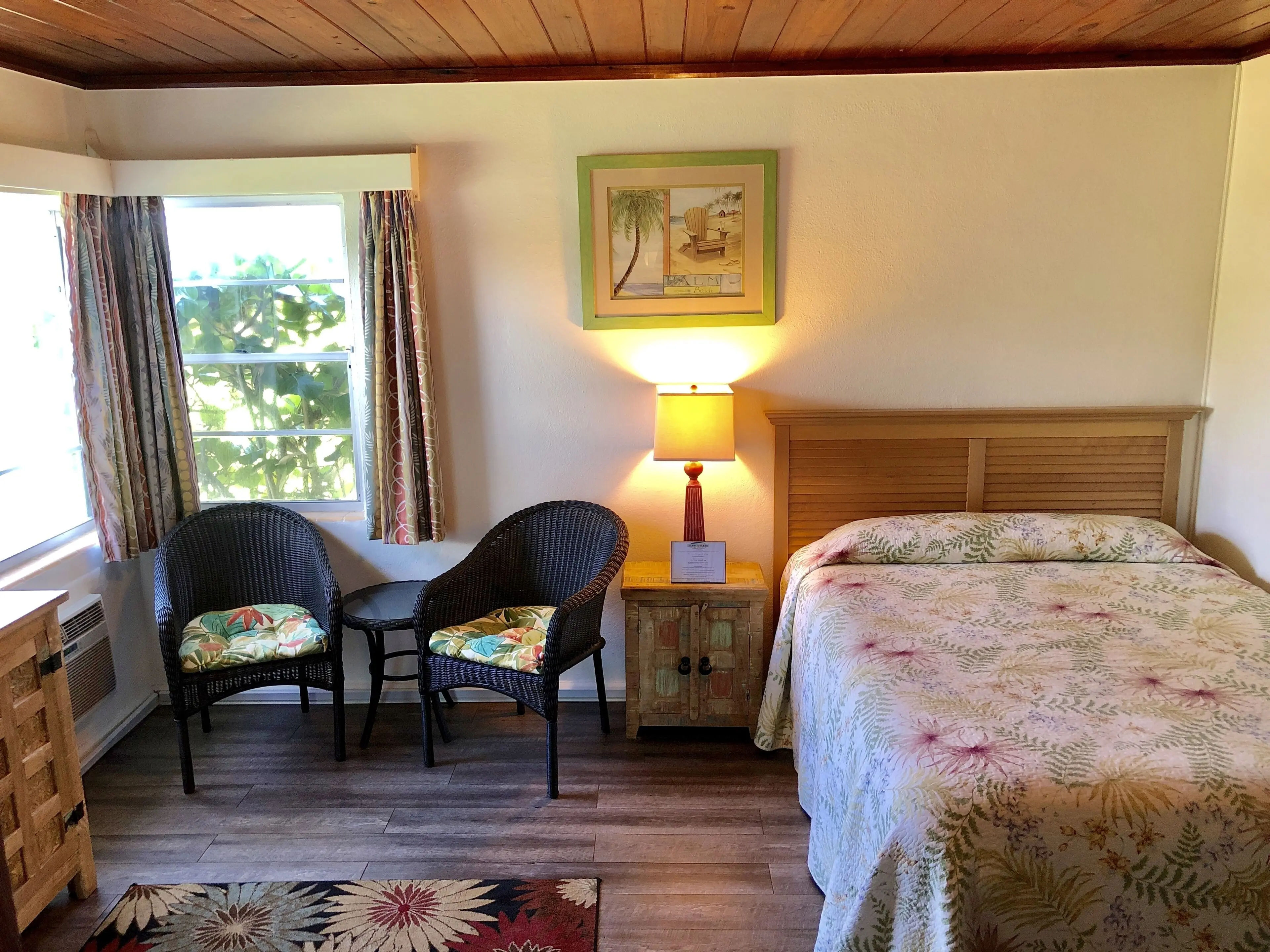 Basic Room, 1 Queen Bed Basic Room, 1 Queen Bed