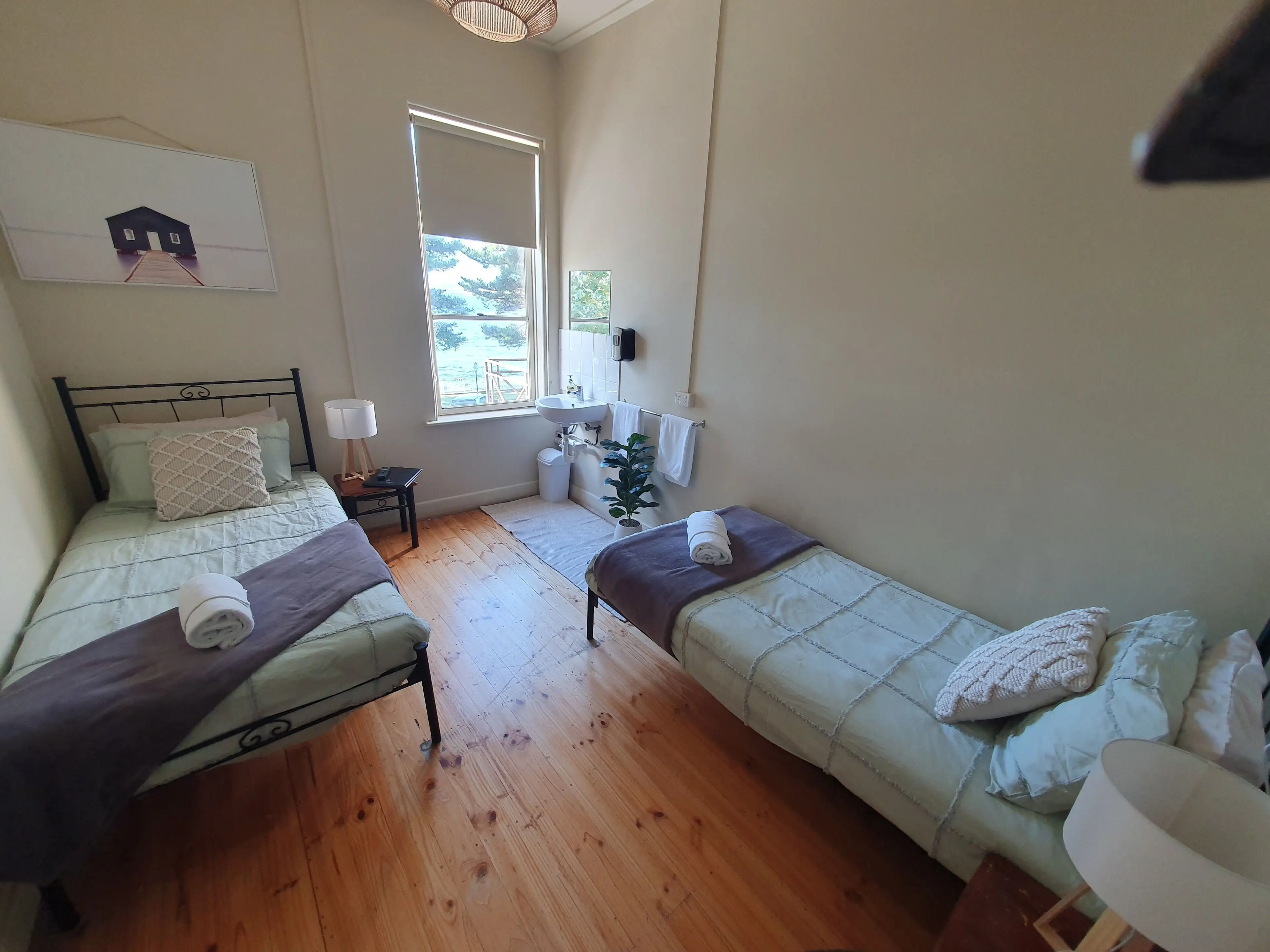 Basic Room, 2 Twin Beds, Non Smoking, Shared Bathroom Basic Room, 2 Twin Beds, Non Smoking, Shared Bathroom