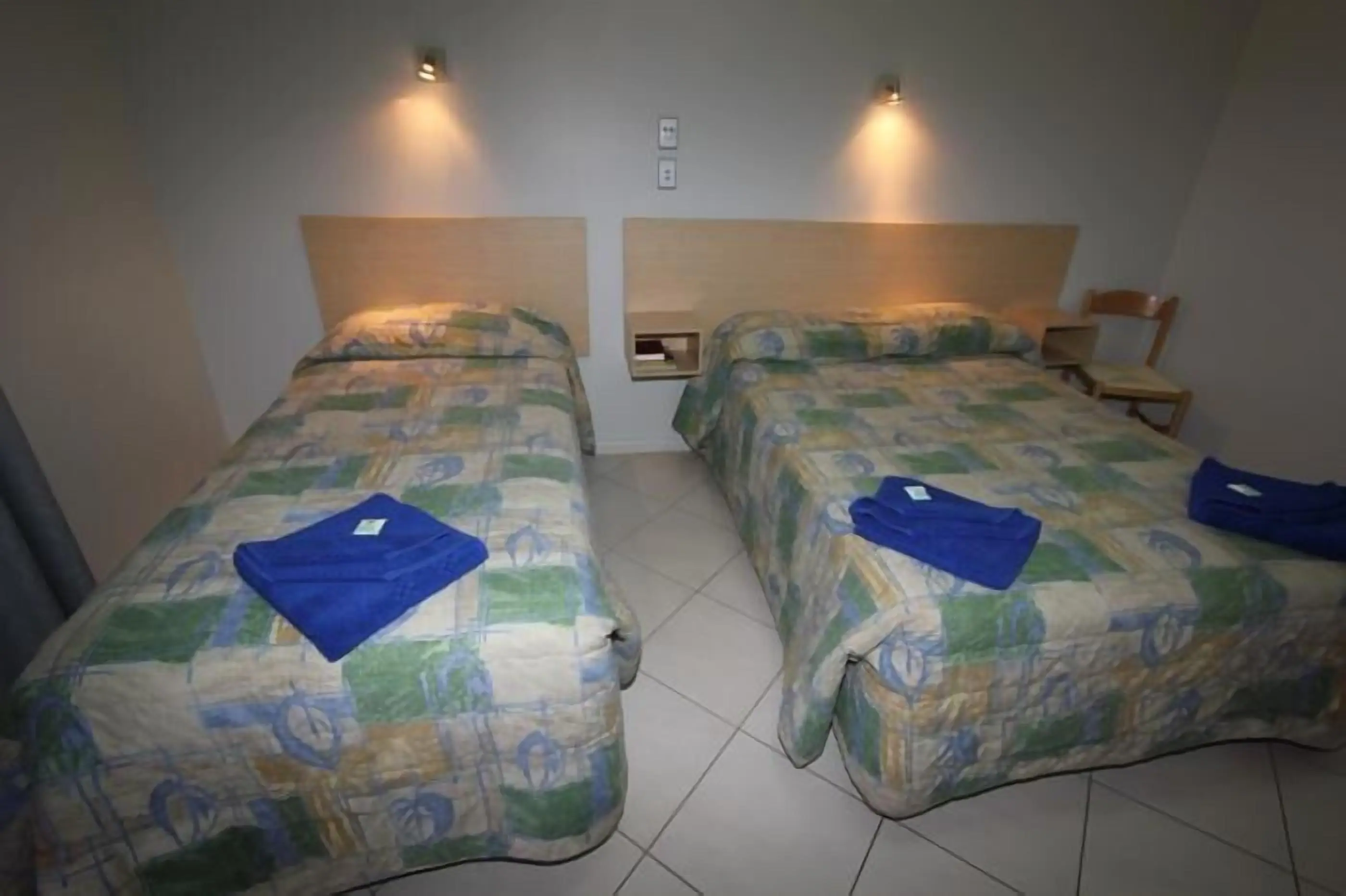 Double Room Double Room