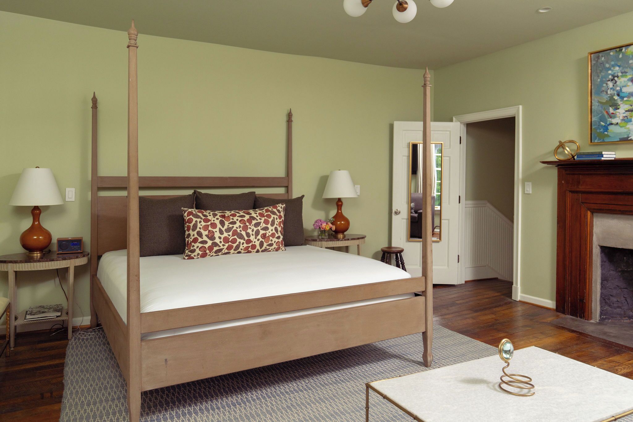 Manor House Room
