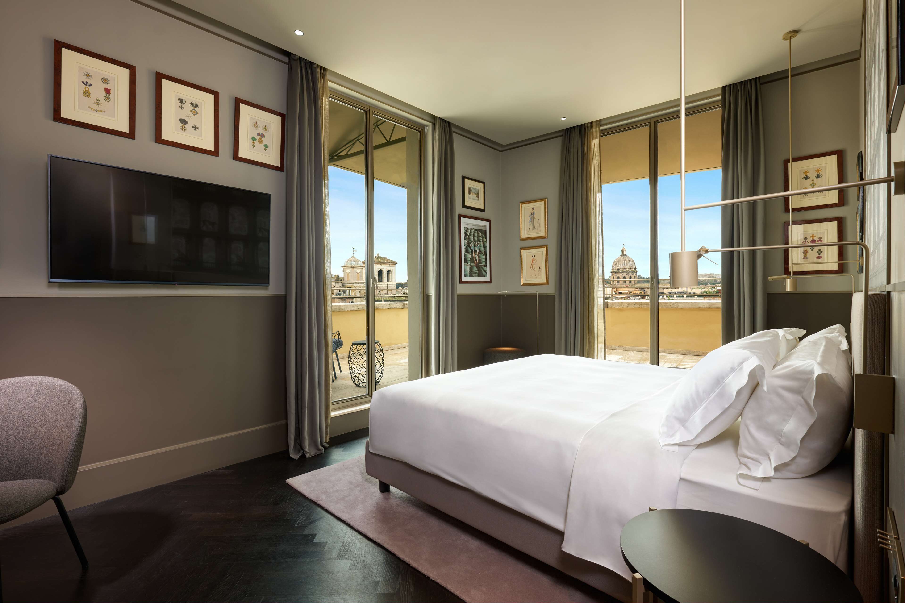 Junior Suite, 1 Bedroom, Terrace, City View