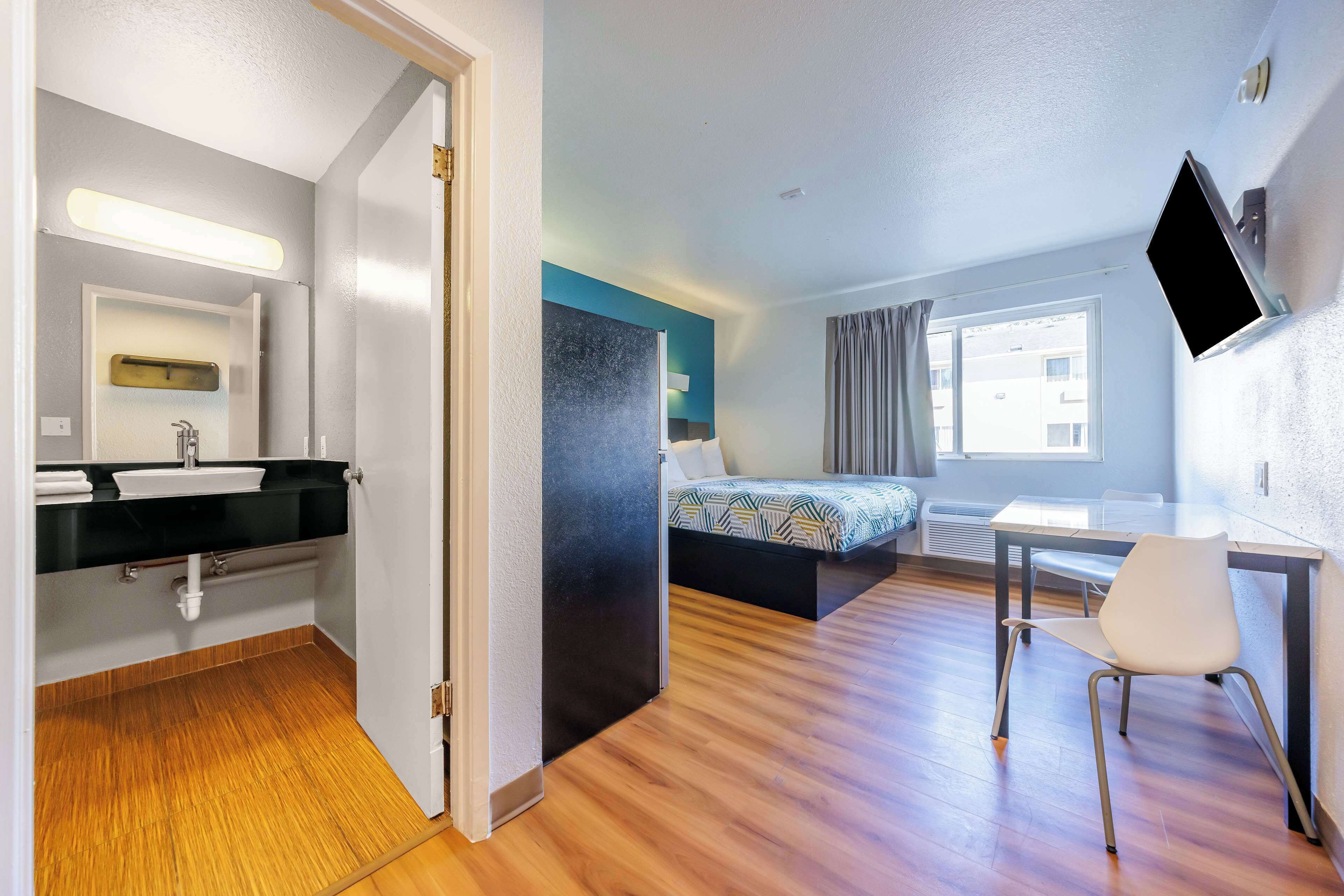 Standard Room, 1 Double Bed, Non Smoking