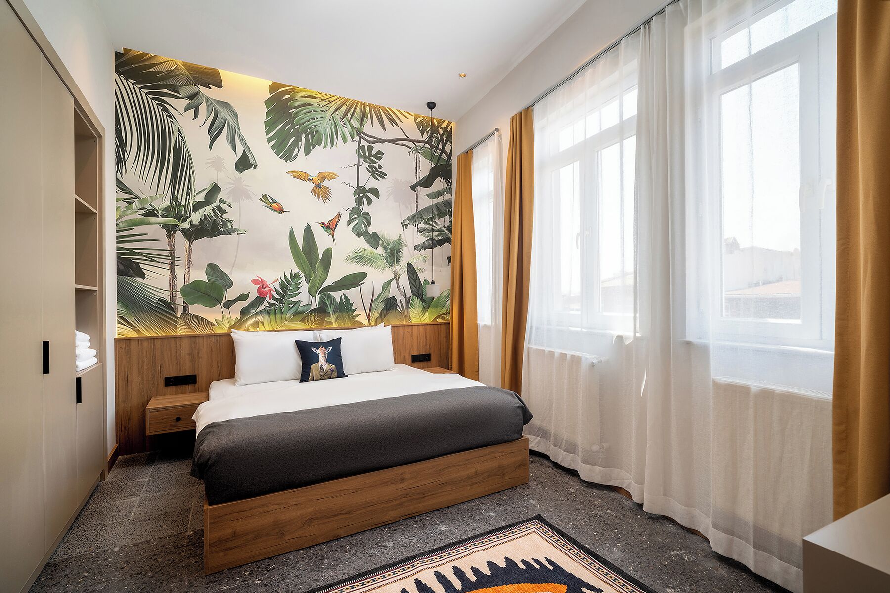 Standard Apartment