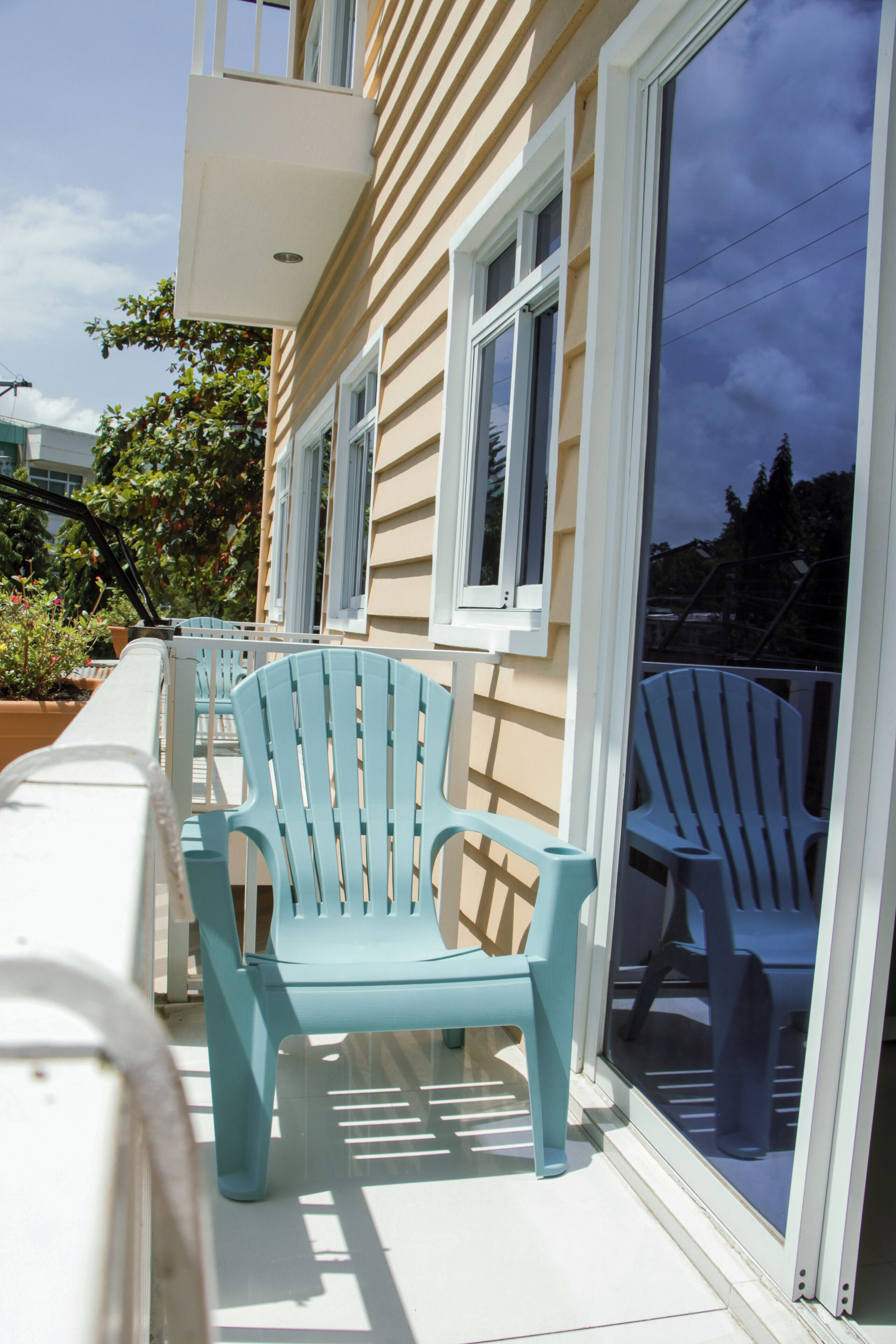 Premier Triple Room, Balcony, Garden View