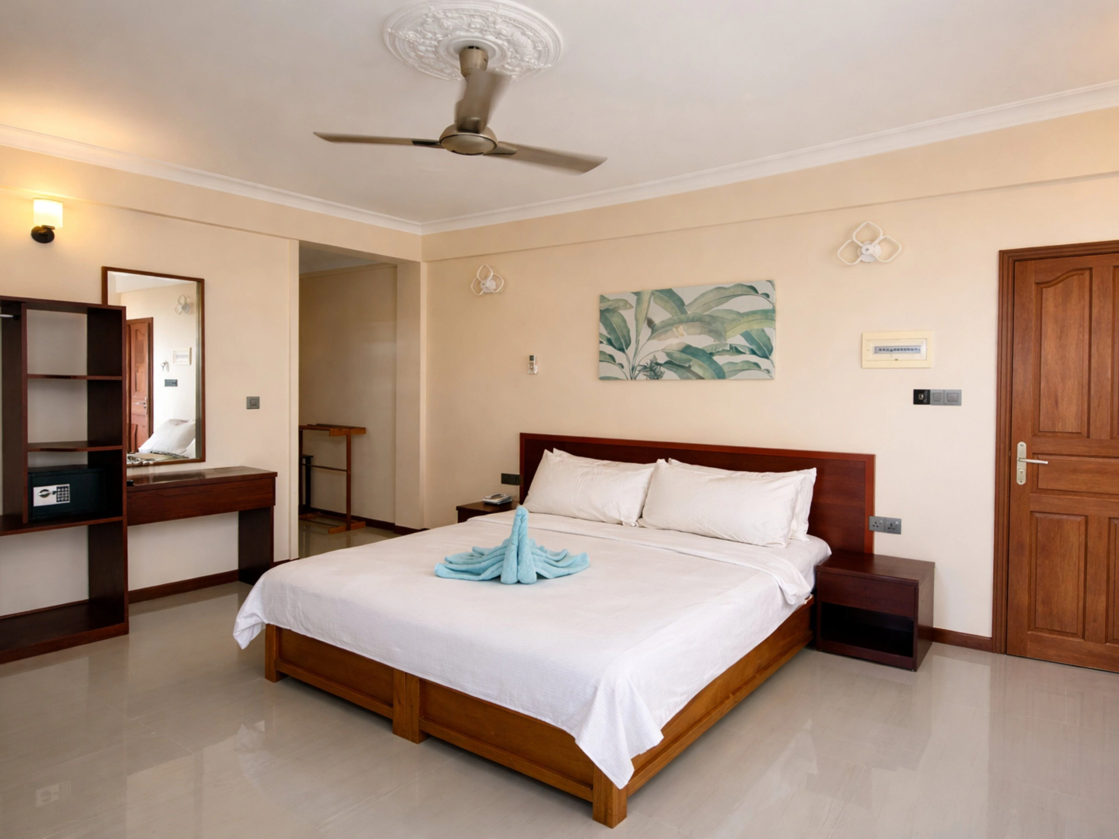 Deluxe Double Room, 1 Bedroom, Balcony, City View