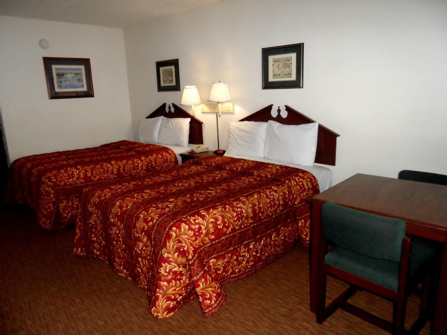 Double Room, 2 Double Beds