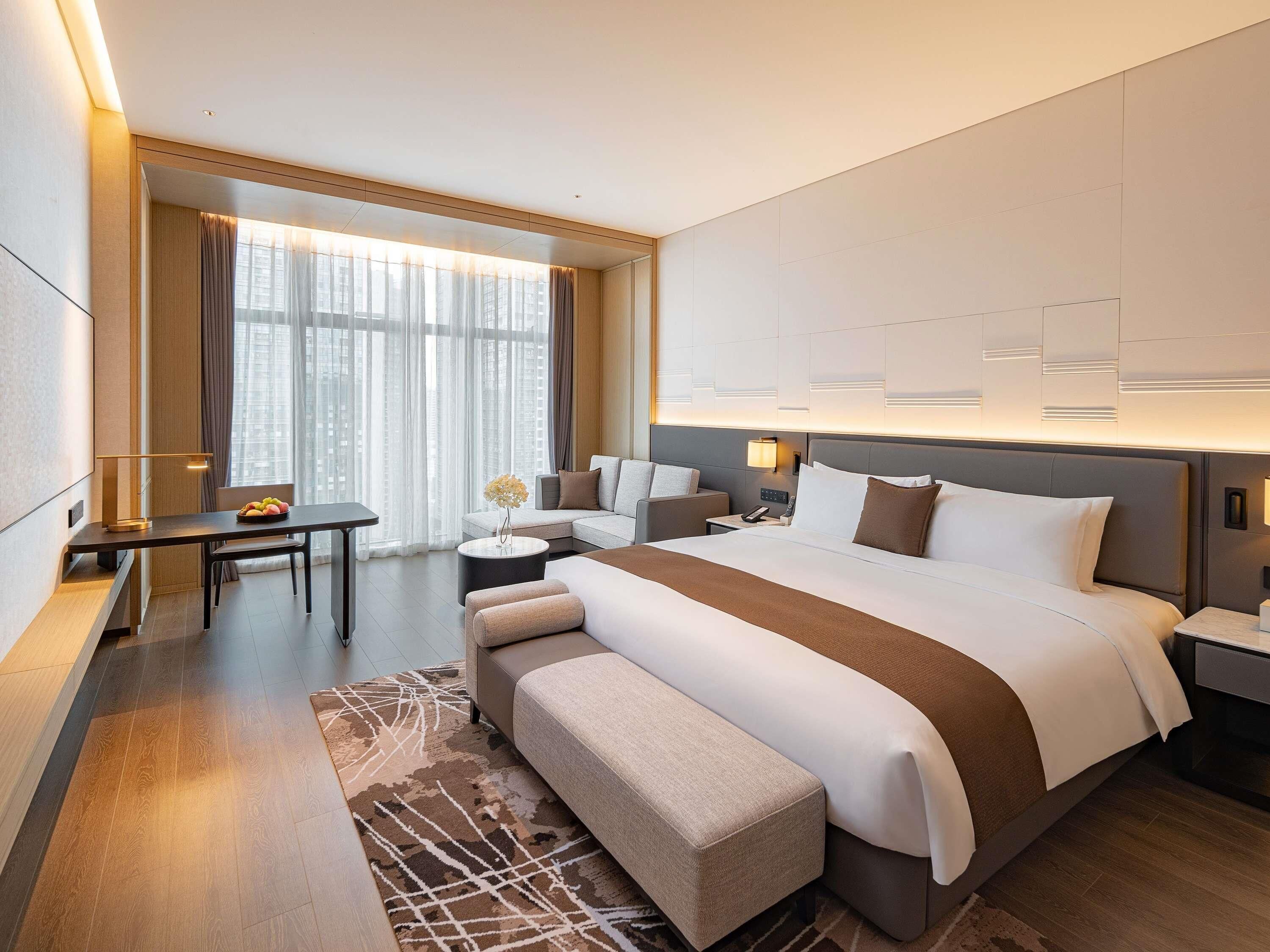Executive Room, 1 King Bed