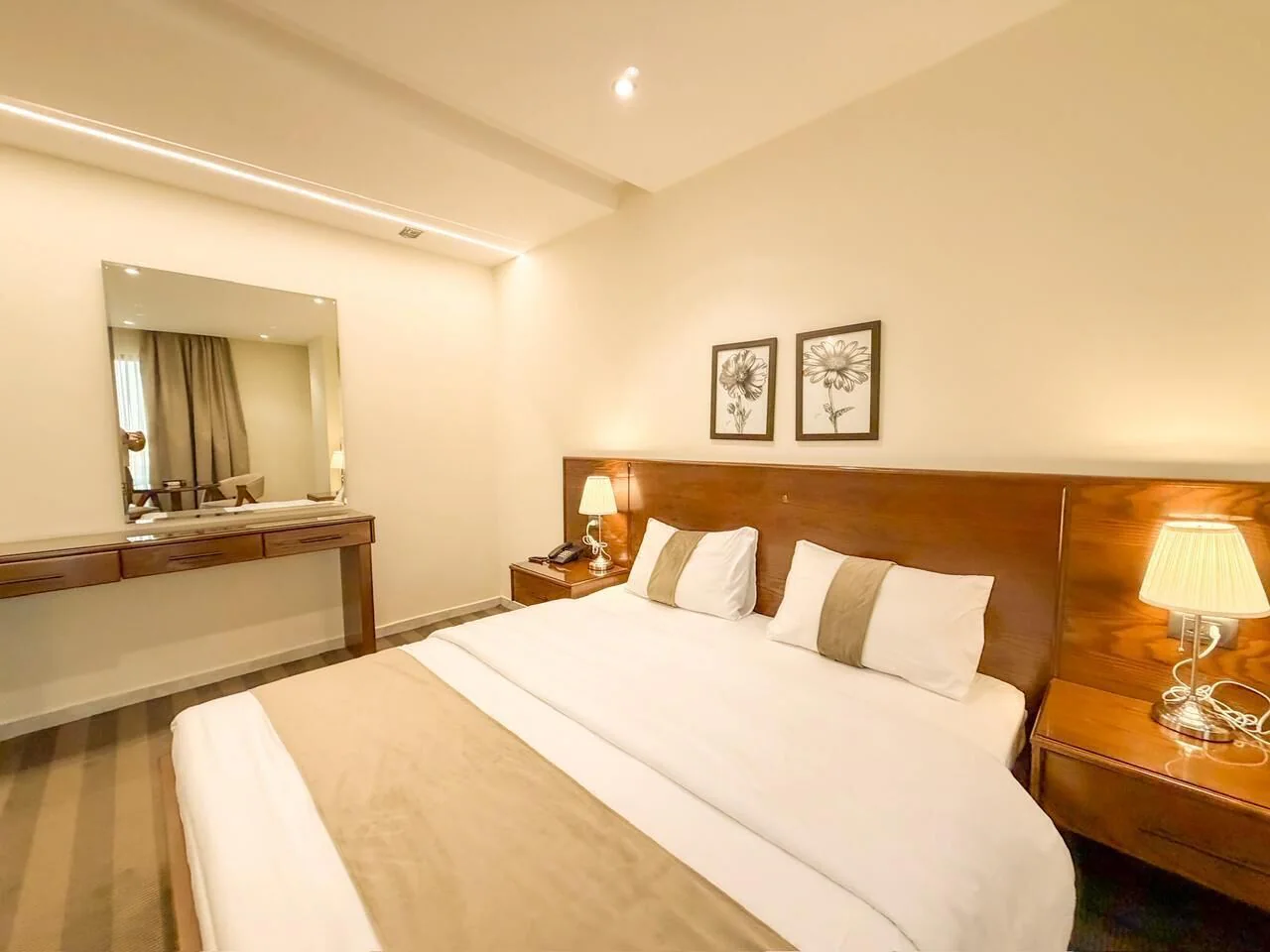 Deluxe Suite