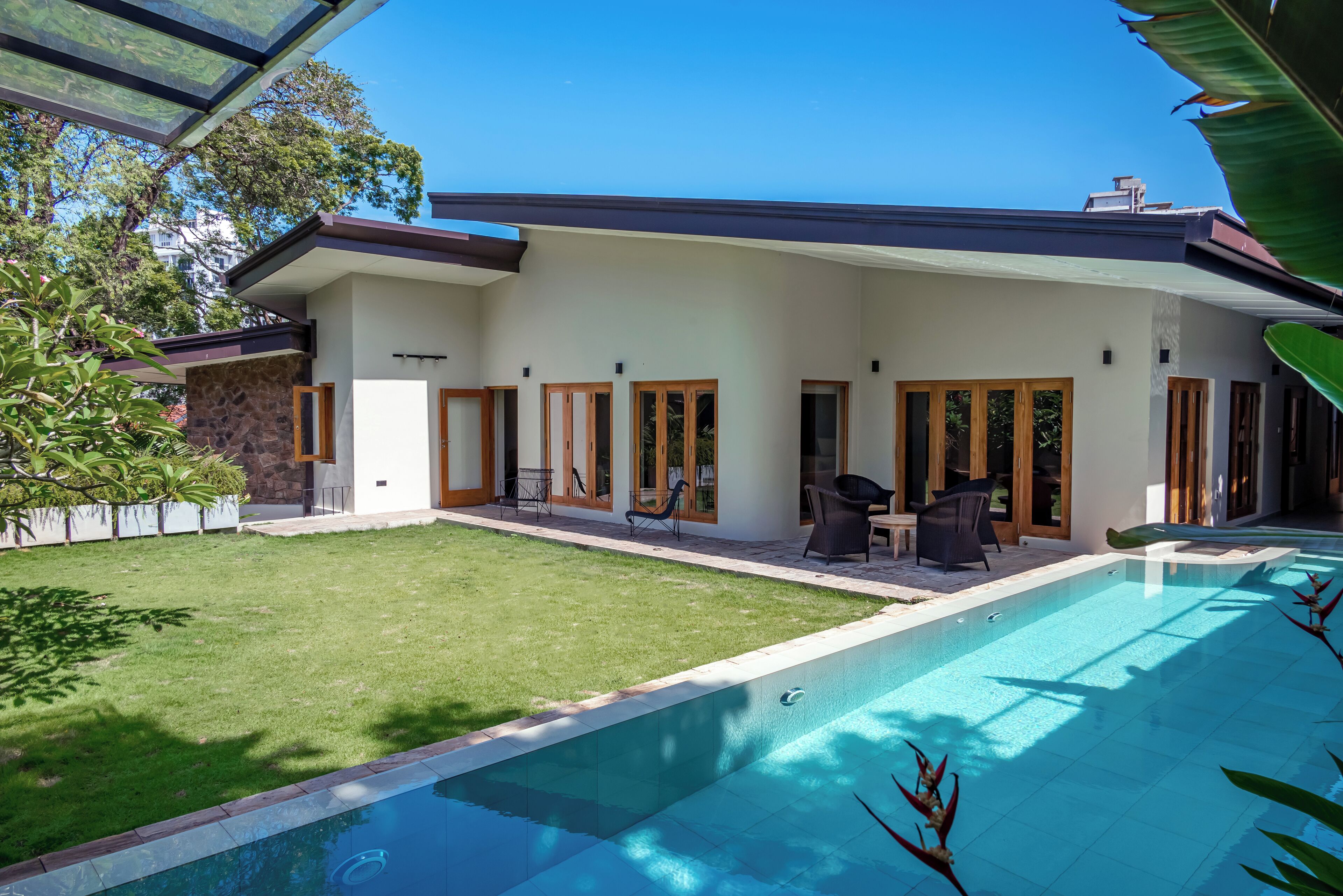 4-Bedroom Villa with a Swimming Pool