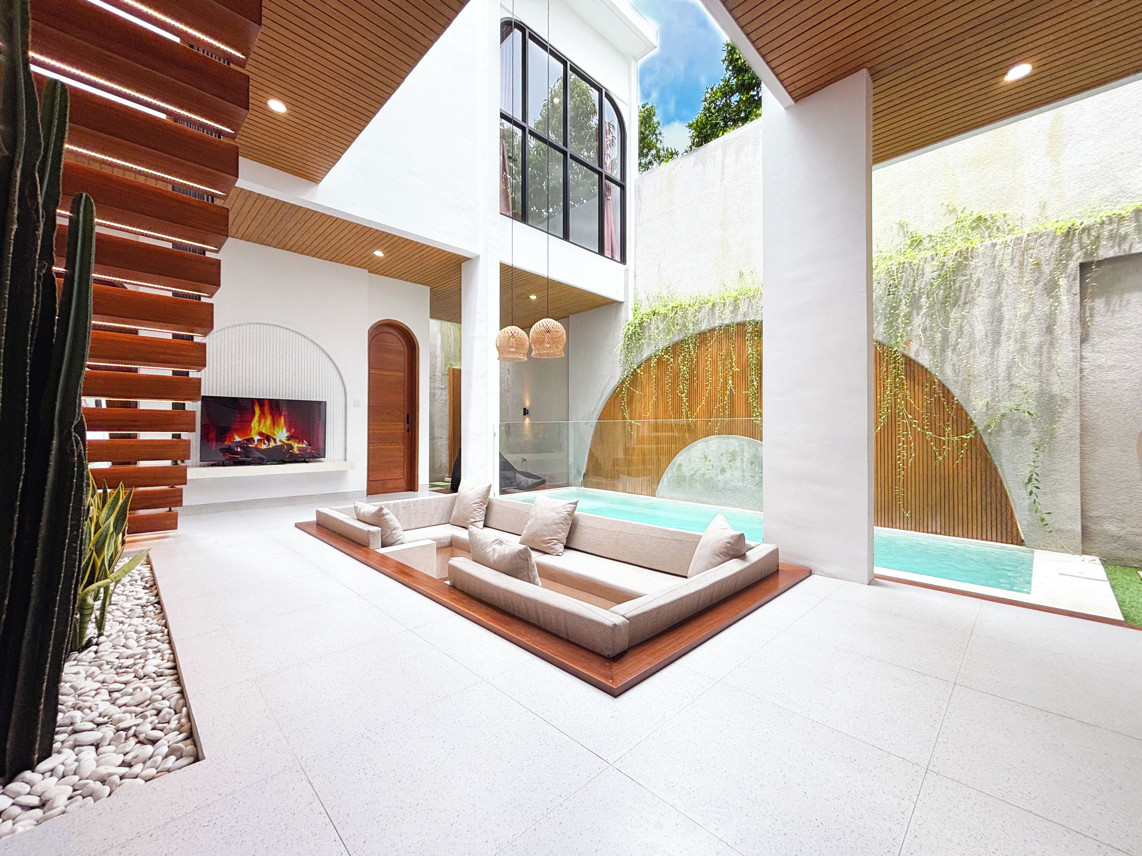 Design Villa, Pool View
