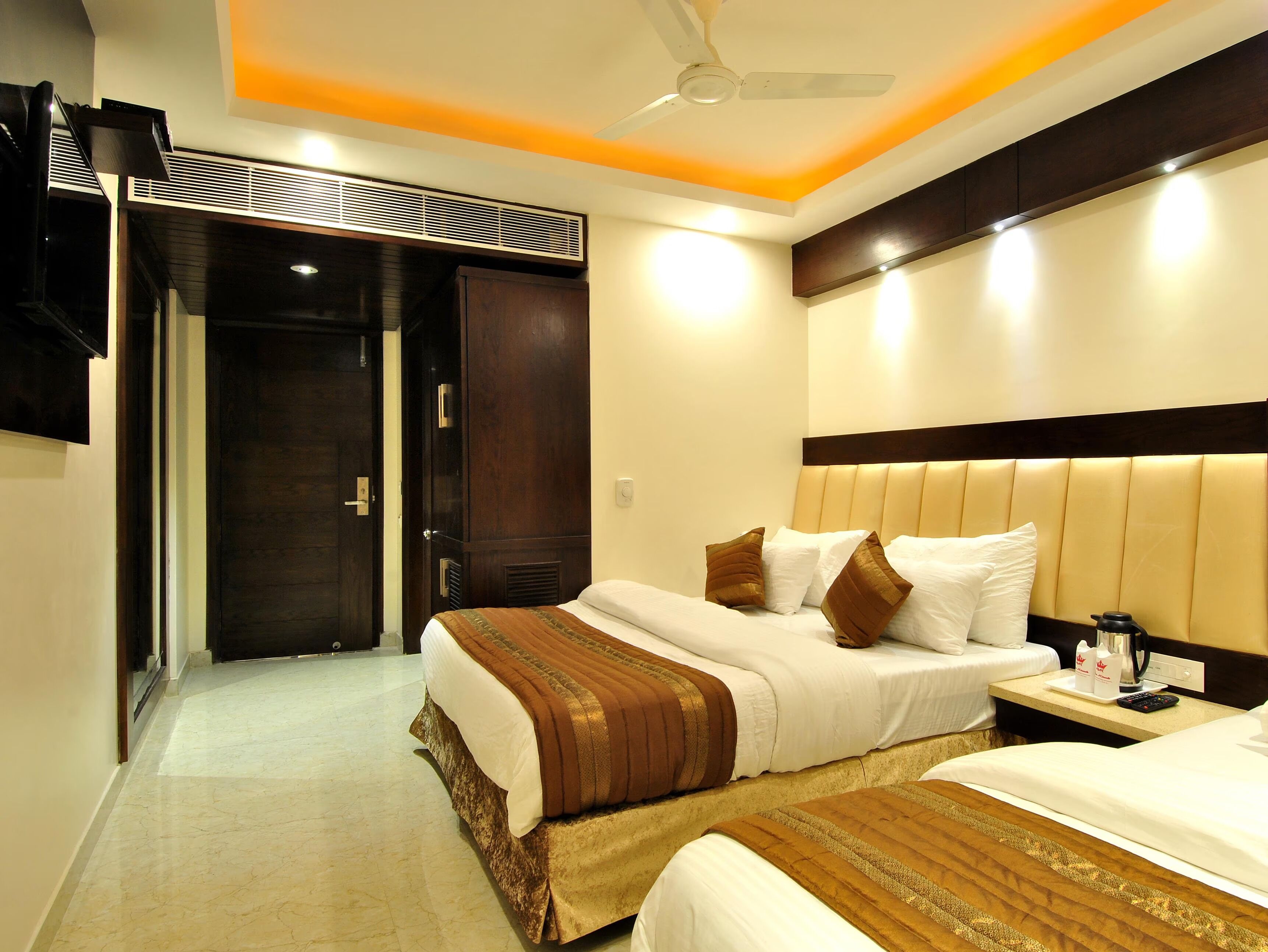 Deluxe Triple Room