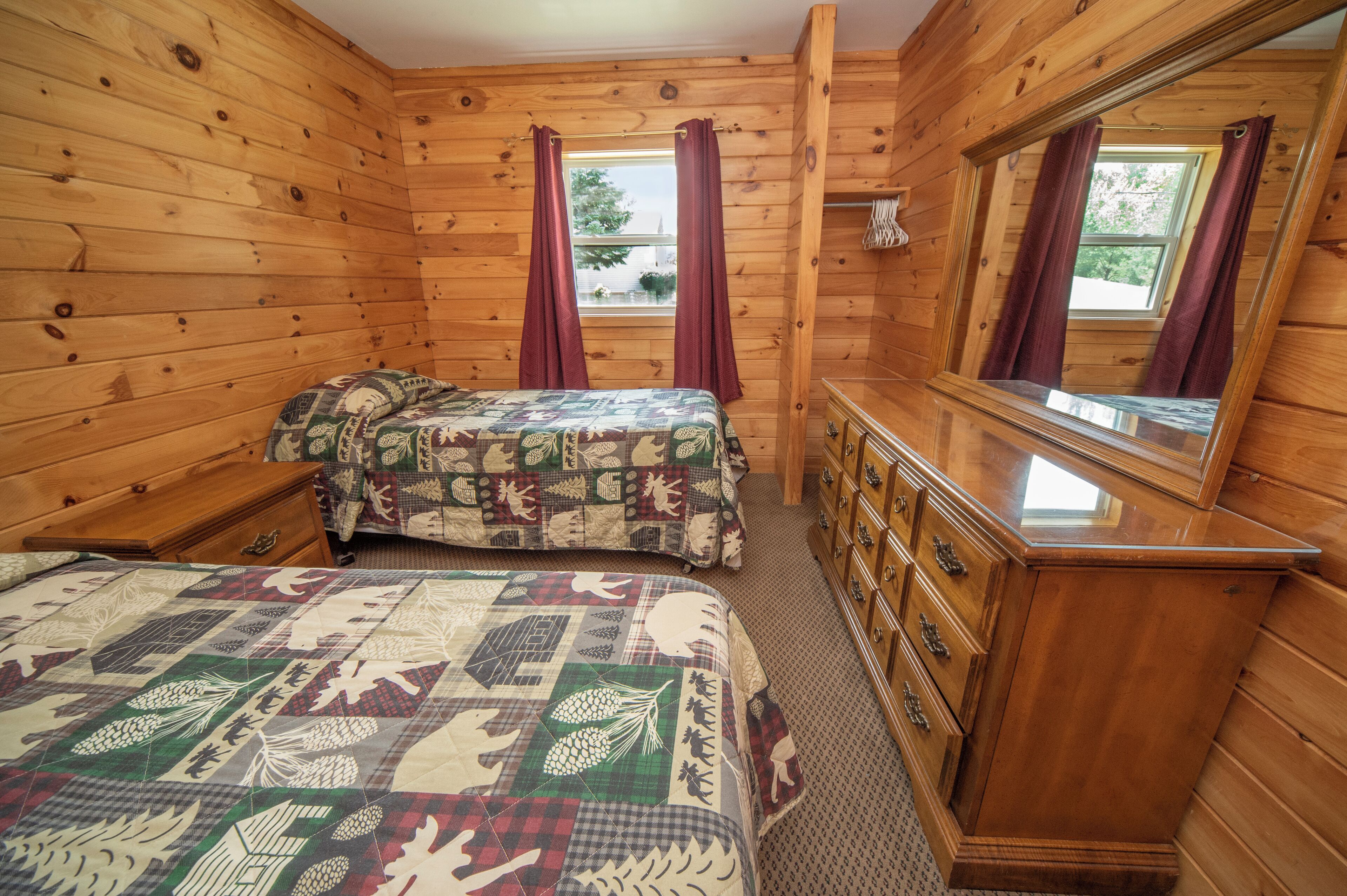 3 Bedroom Log Cabin