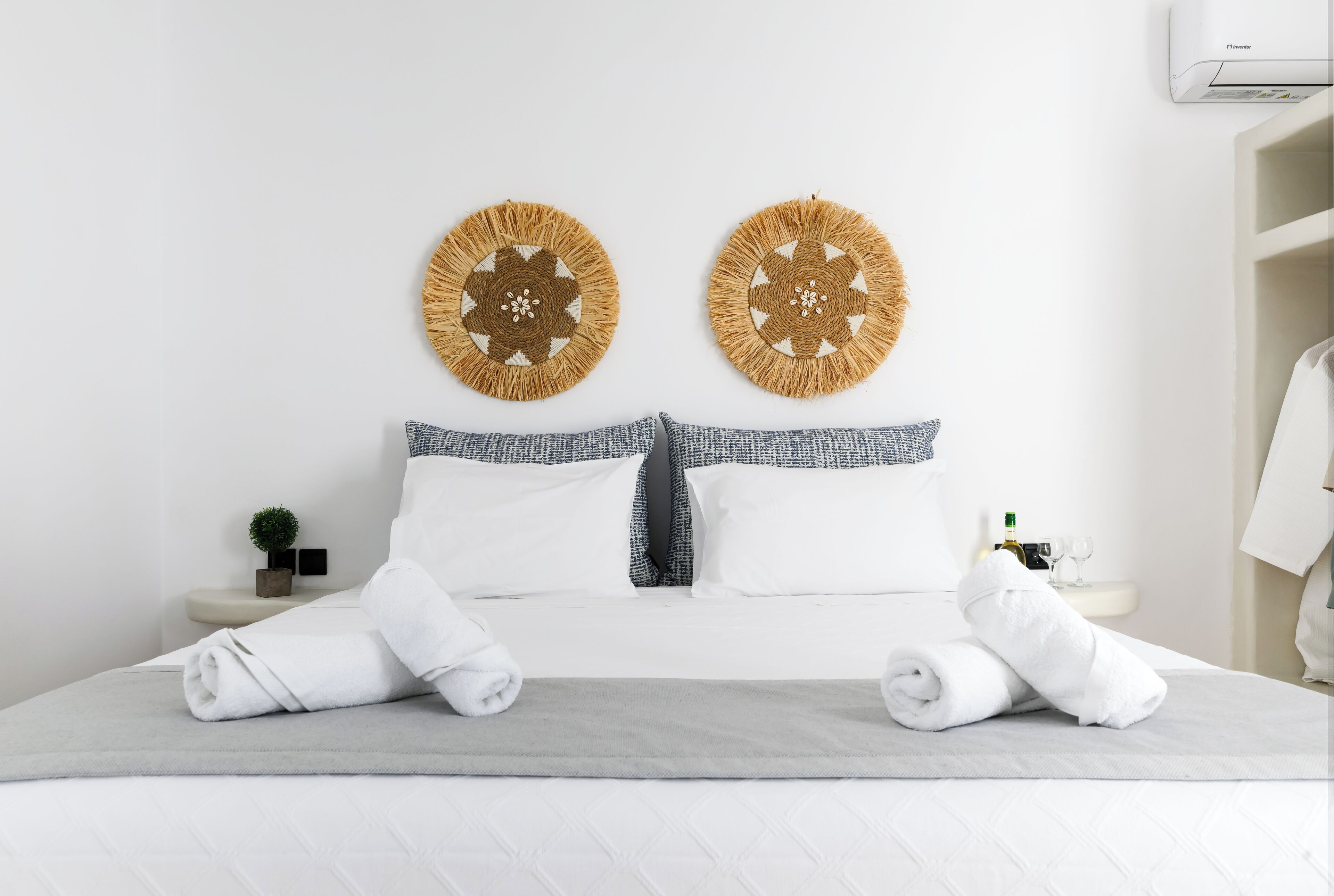Deluxe Double Room, 1 King Bed, Oceanfront