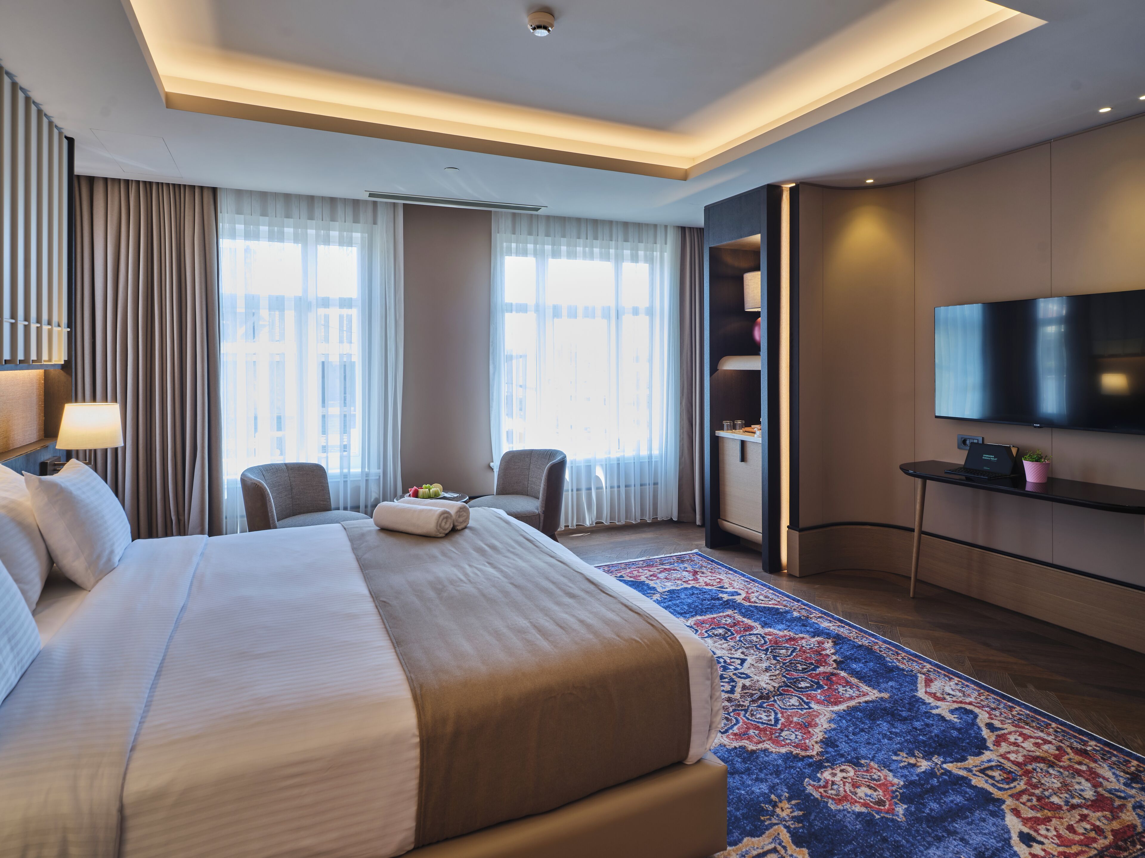 Superior Double Room, City View